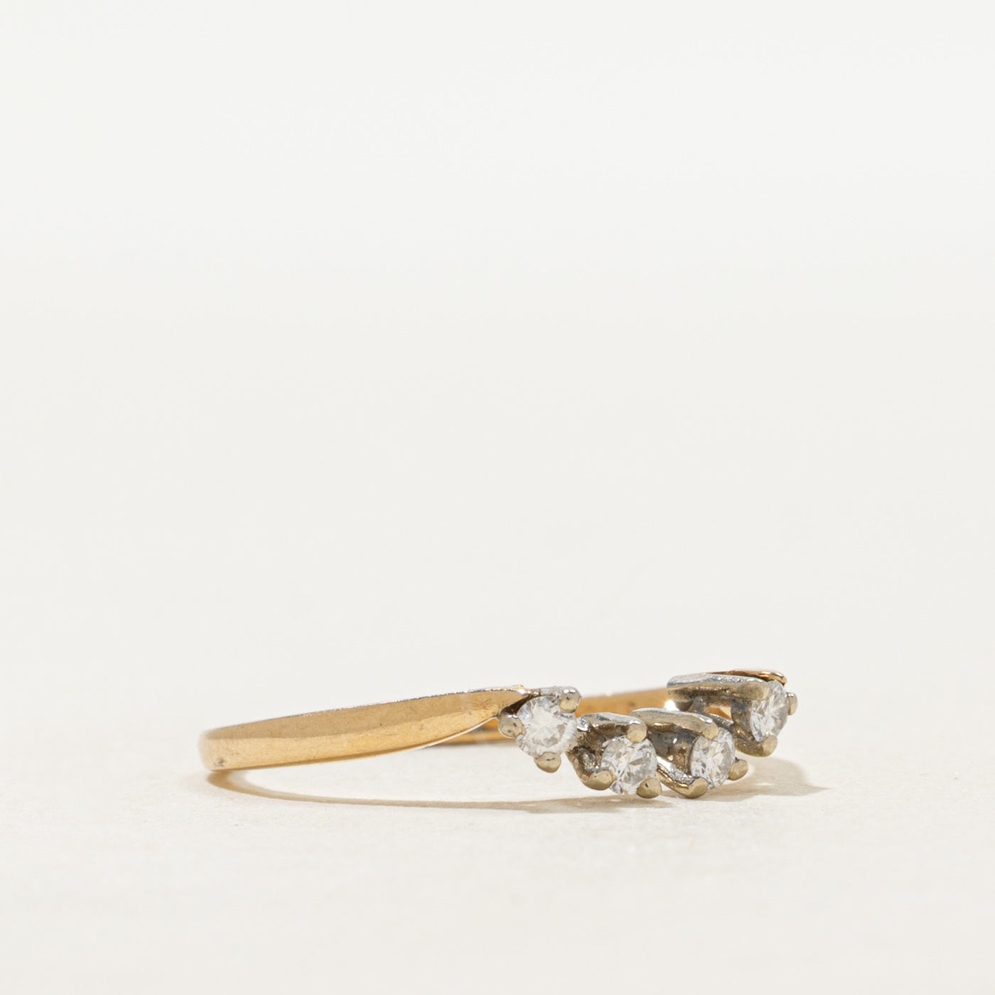 Bague contour en diamants « Birks » à quatre pierres | Taille 6