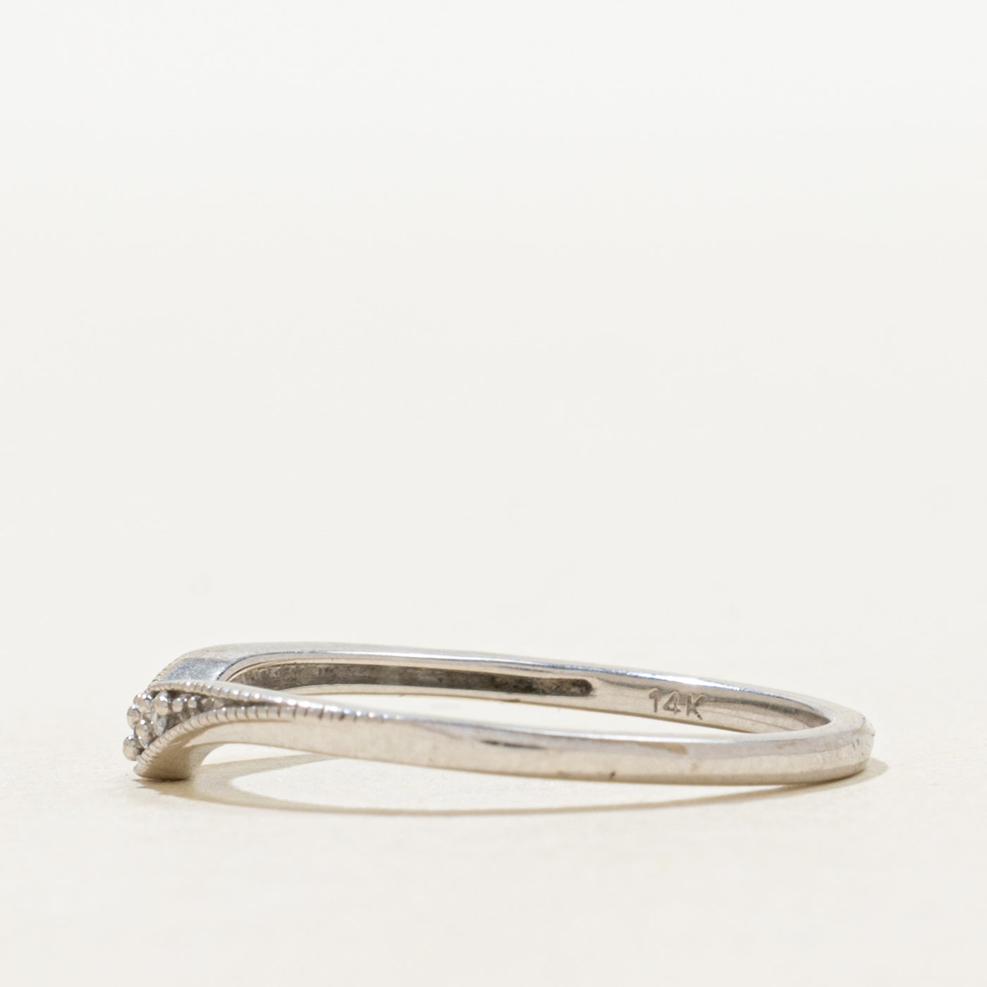 Six Stone Diamond Milgrain Contour Ring | SZ 7