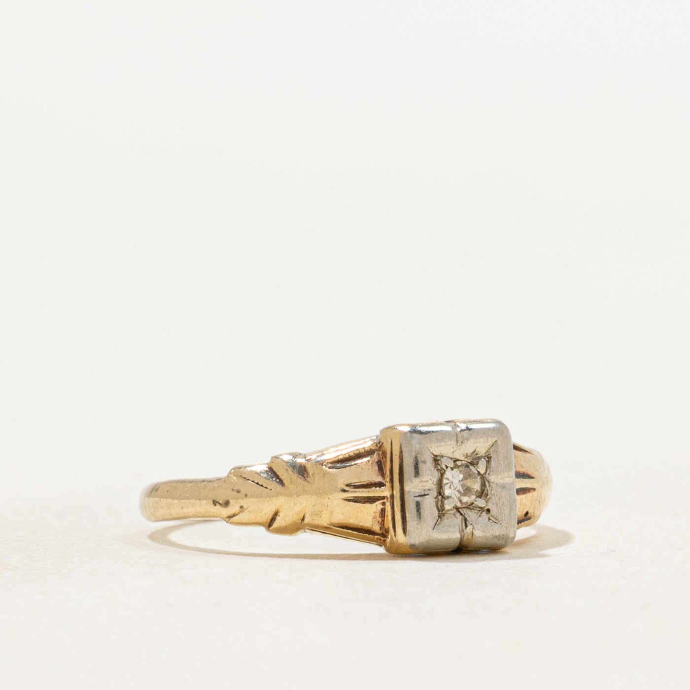 Diamond Engraved Ring | SZ 3