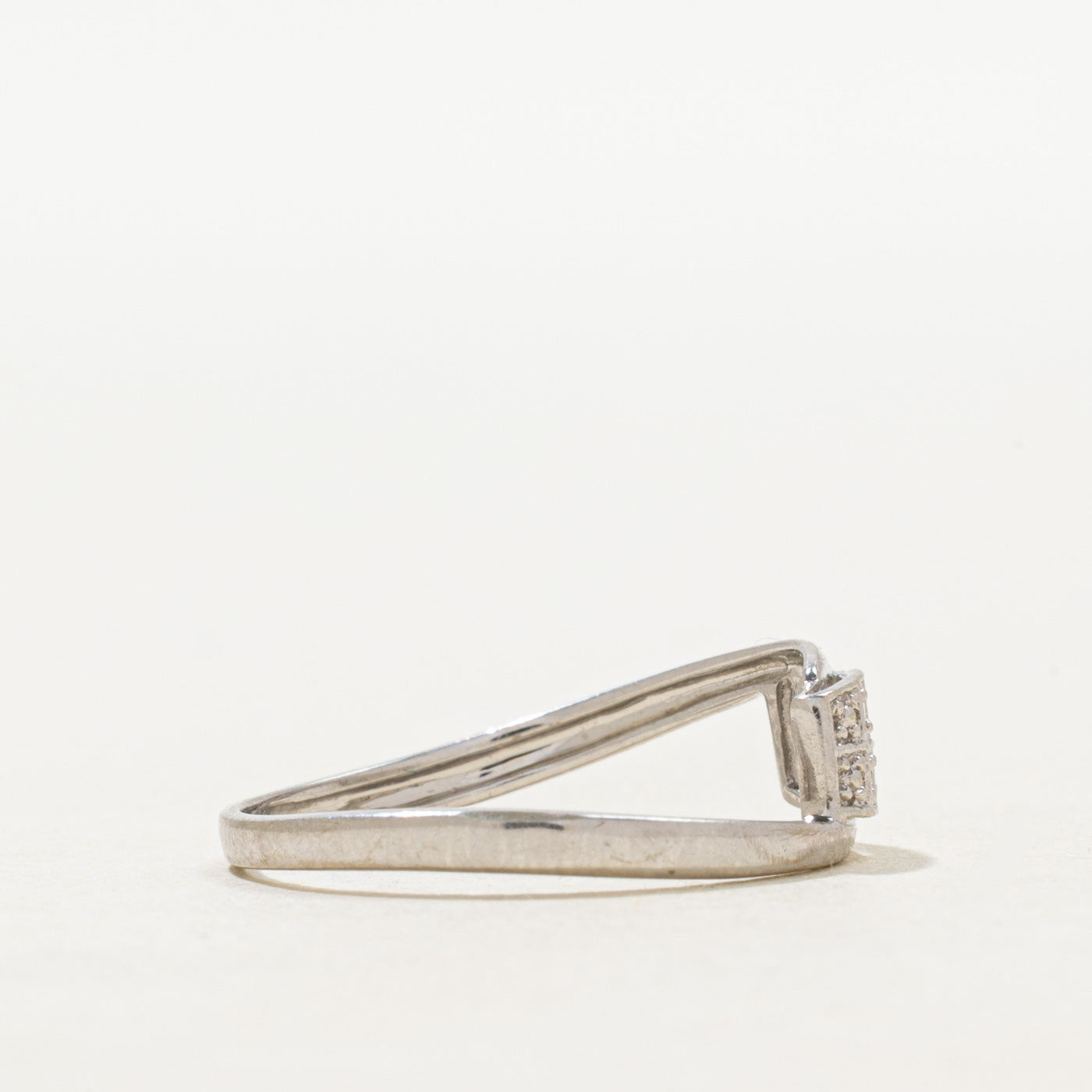 Diamond Grid Bypass Ring | SZ 6