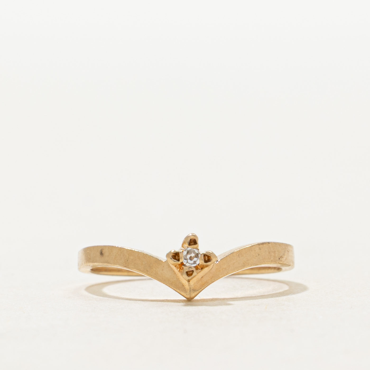 Diamond Petite Chevron Ring | SZ 2.25