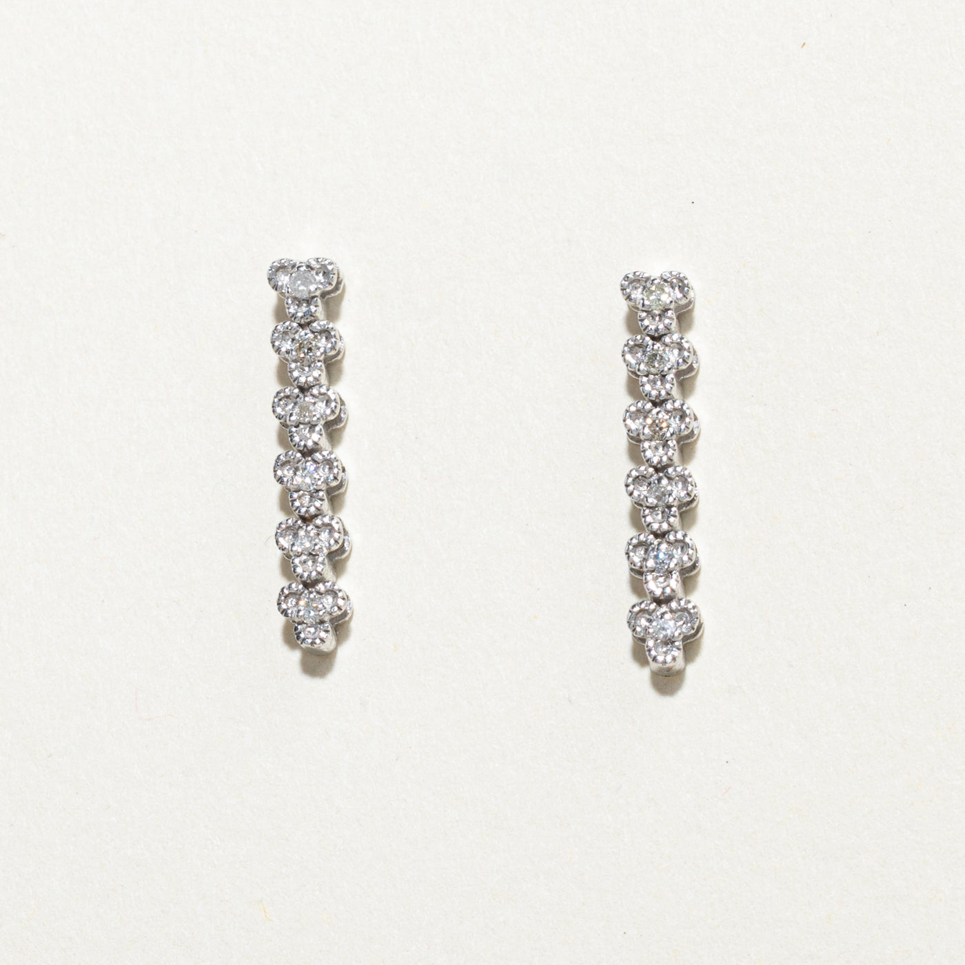 18K Diamond Textured Column Drop Earrings | 0.12ctw