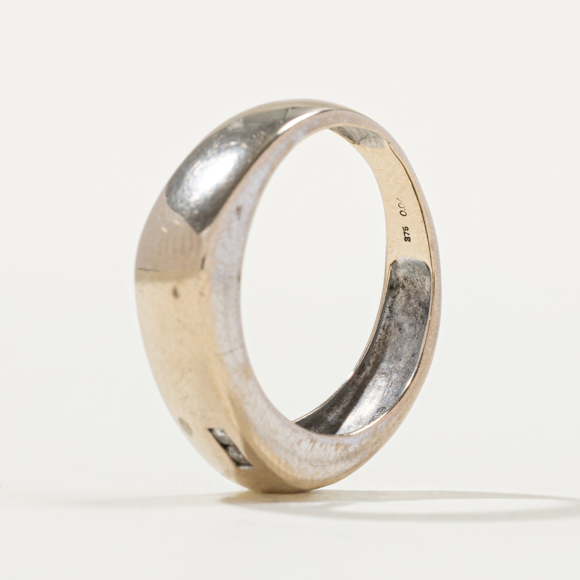 Bague sertie de deux diamants en canal | Taille 8.0 |