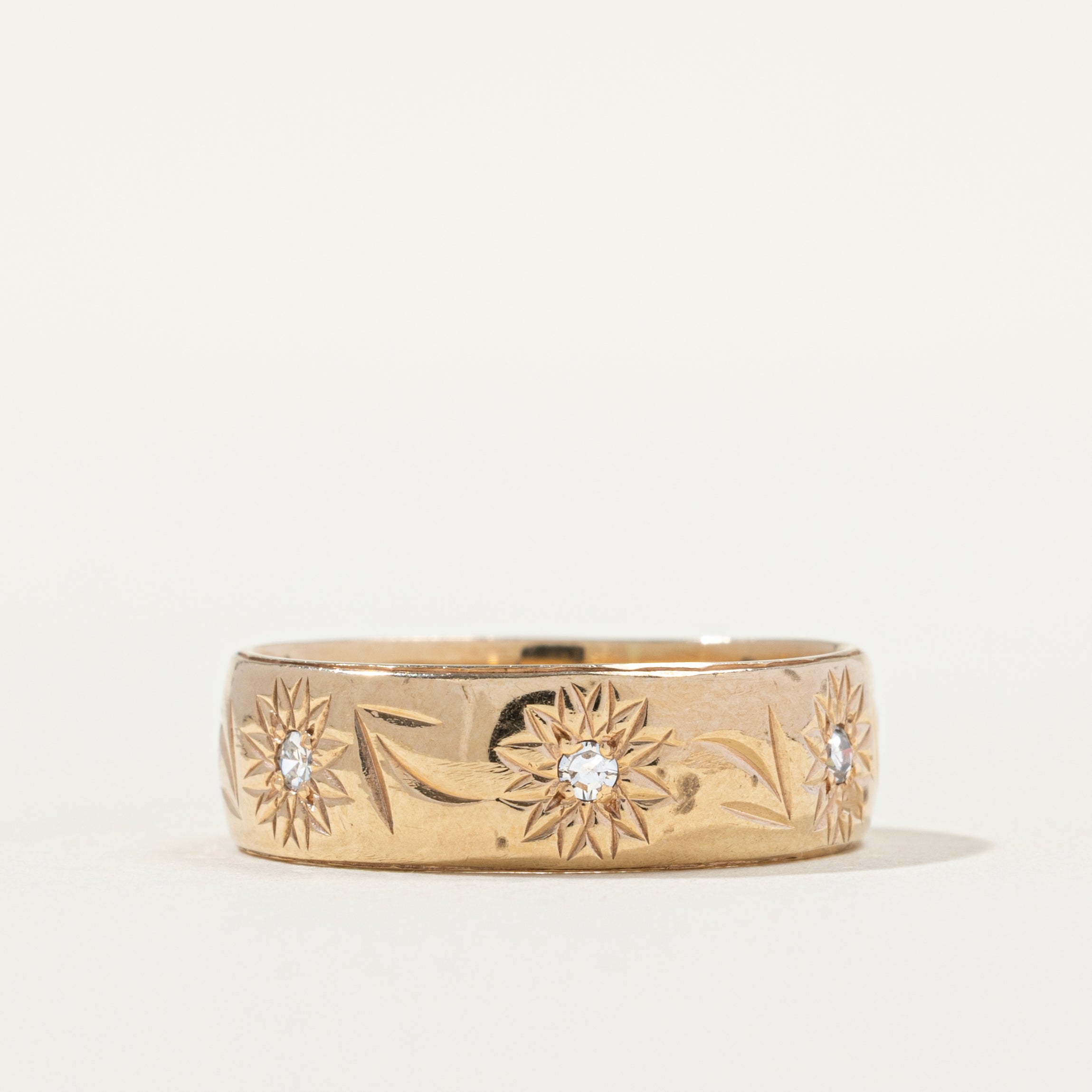 Diamond Engraved Floral Band | SZ 9.5 |