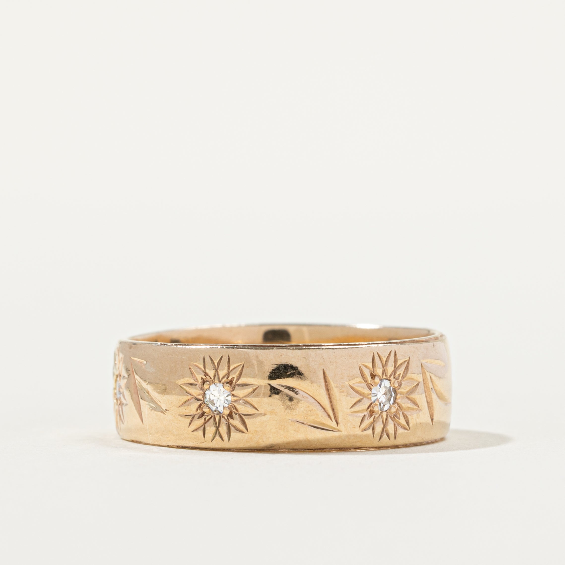 Diamond Engraved Floral Band | SZ 9.5 |