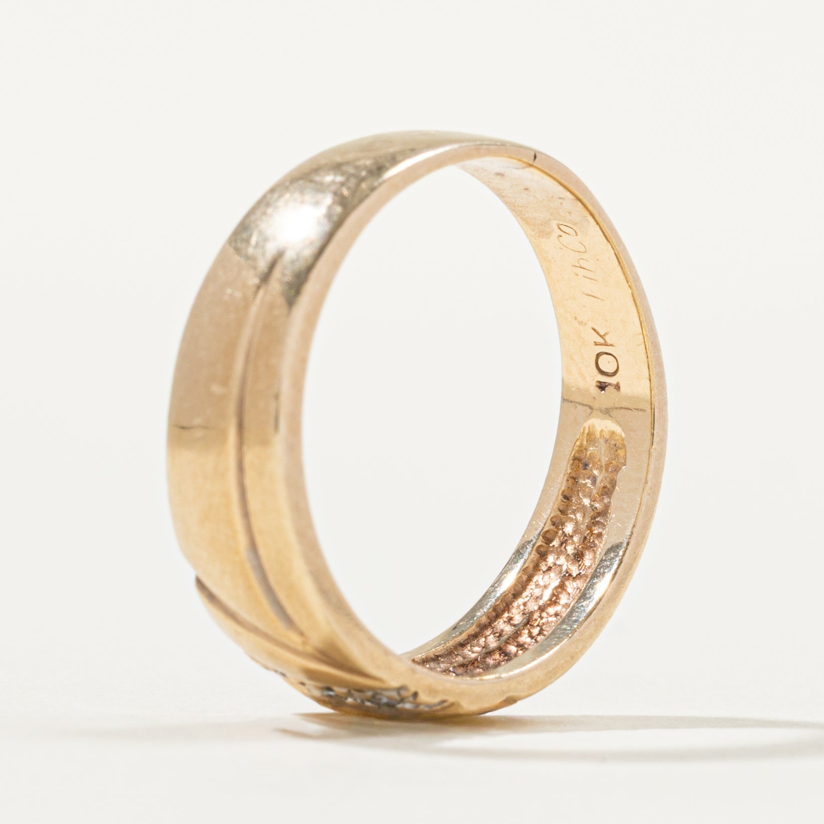 Diagonal Diamond Grooved Band | SZ 7.25 | 6.1mm |