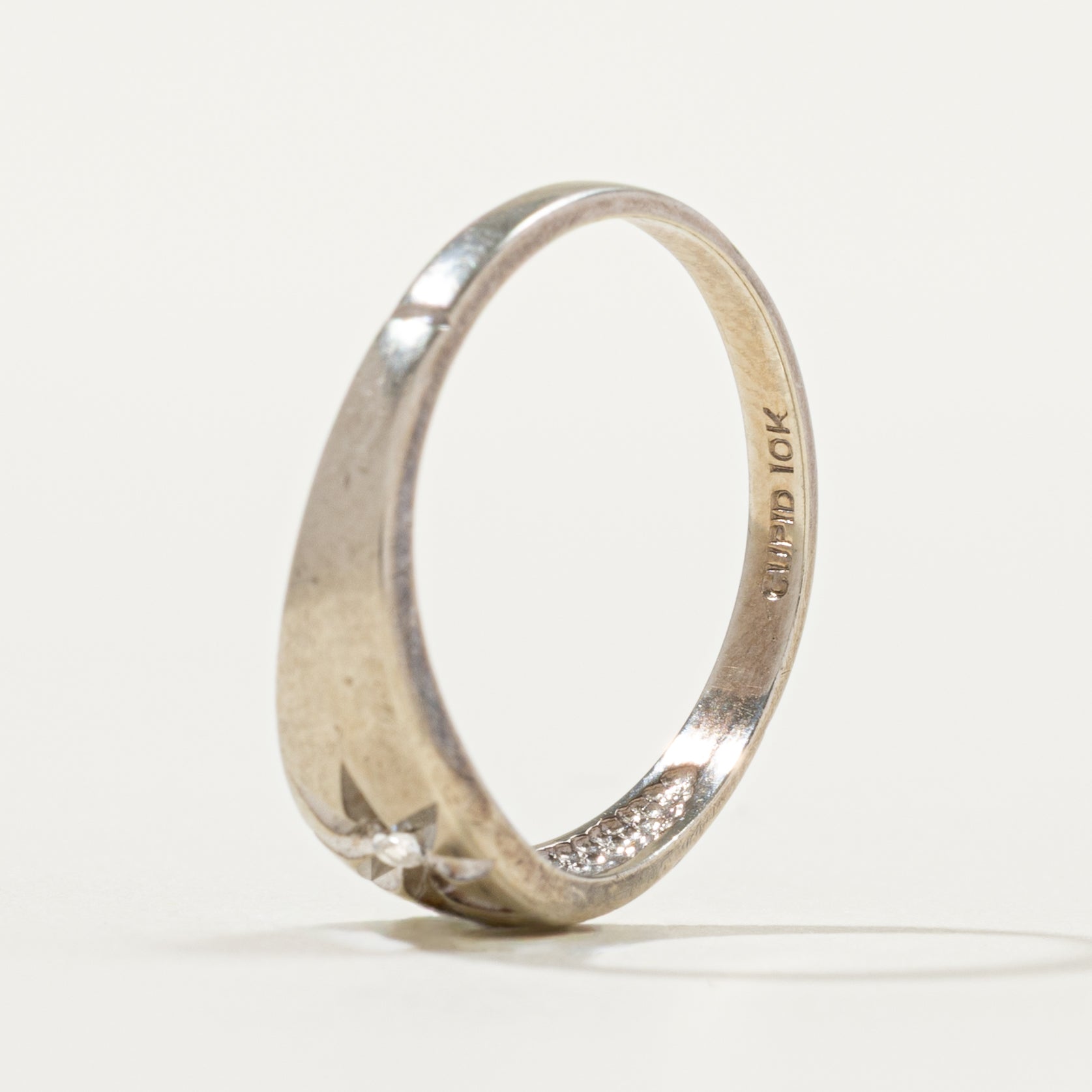 Diamond Flower Tapered Ring | SZ 7.0 |