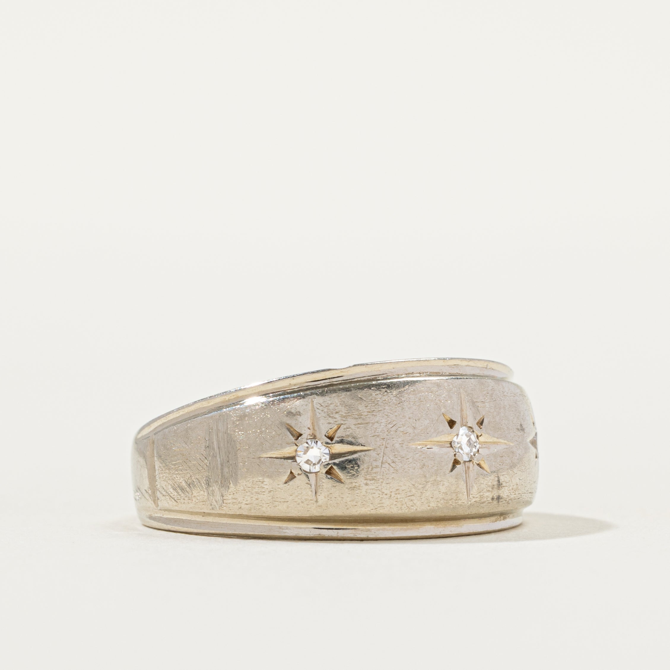 Three Stone Star Set Diamond Dome Ring | SZ 9.0 |