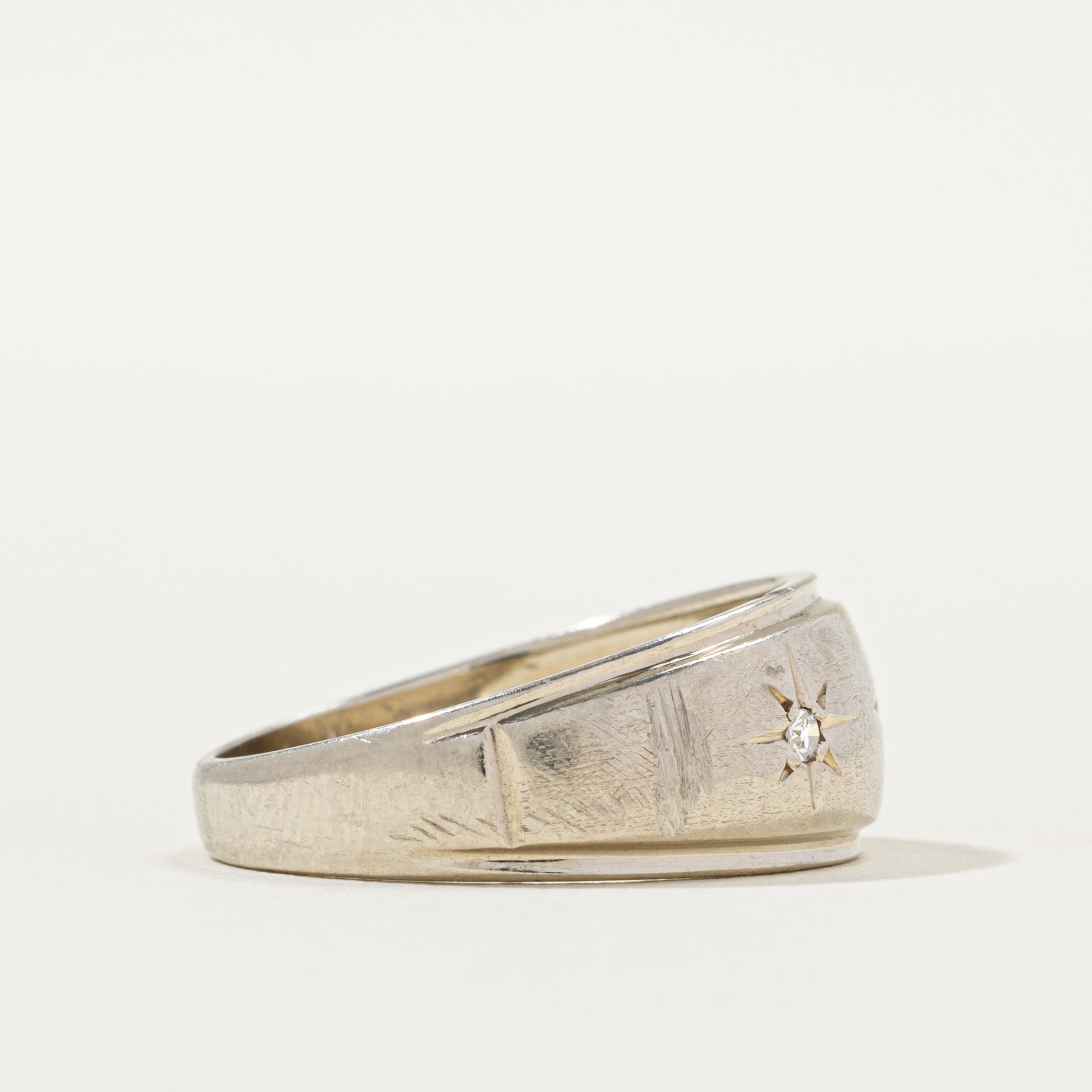 Three Stone Star Set Diamond Dome Ring | SZ 9.0 |