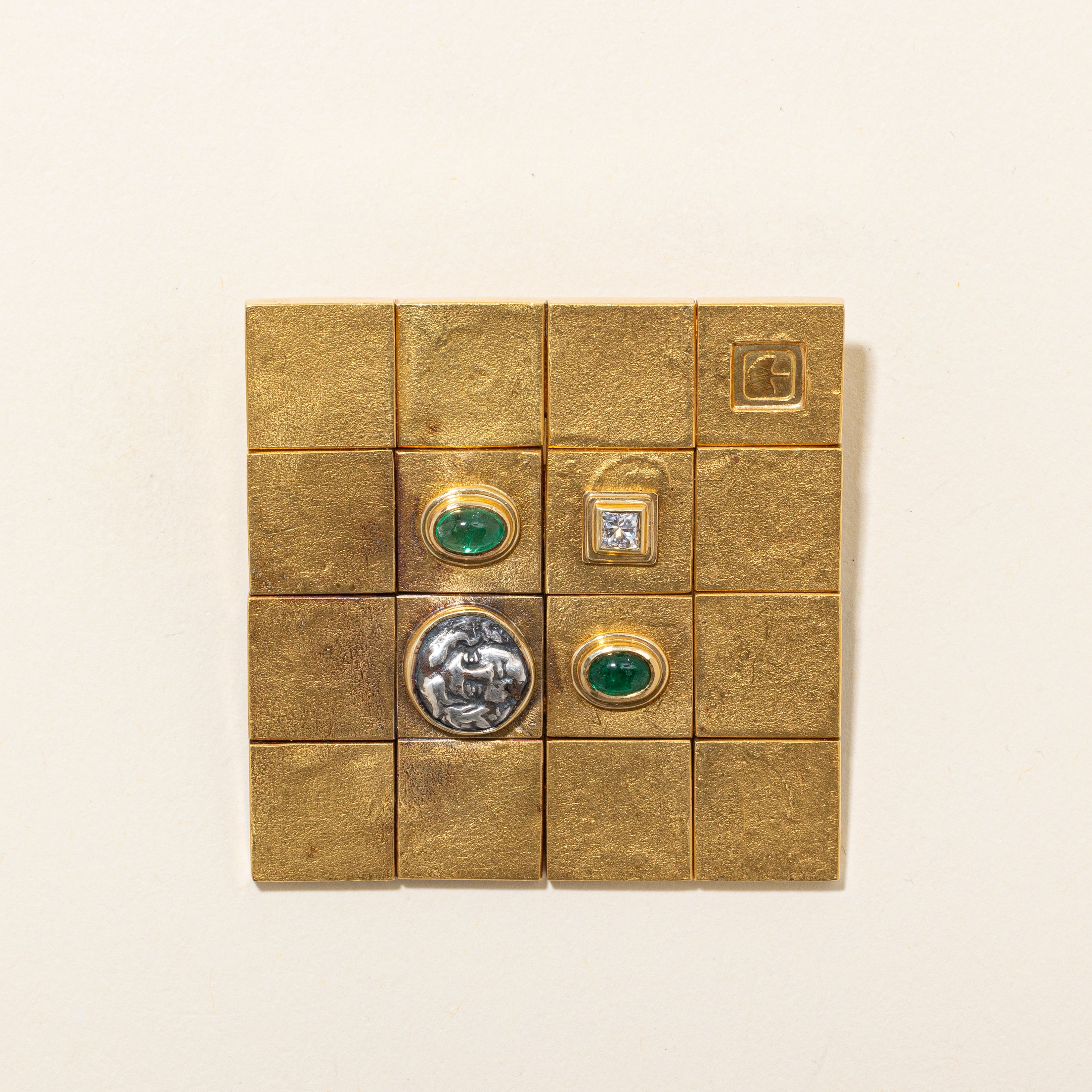 'Stittgen' Emerald & Diamond Medusa Grid Brooch | 0.84ctw, 0.25ct |