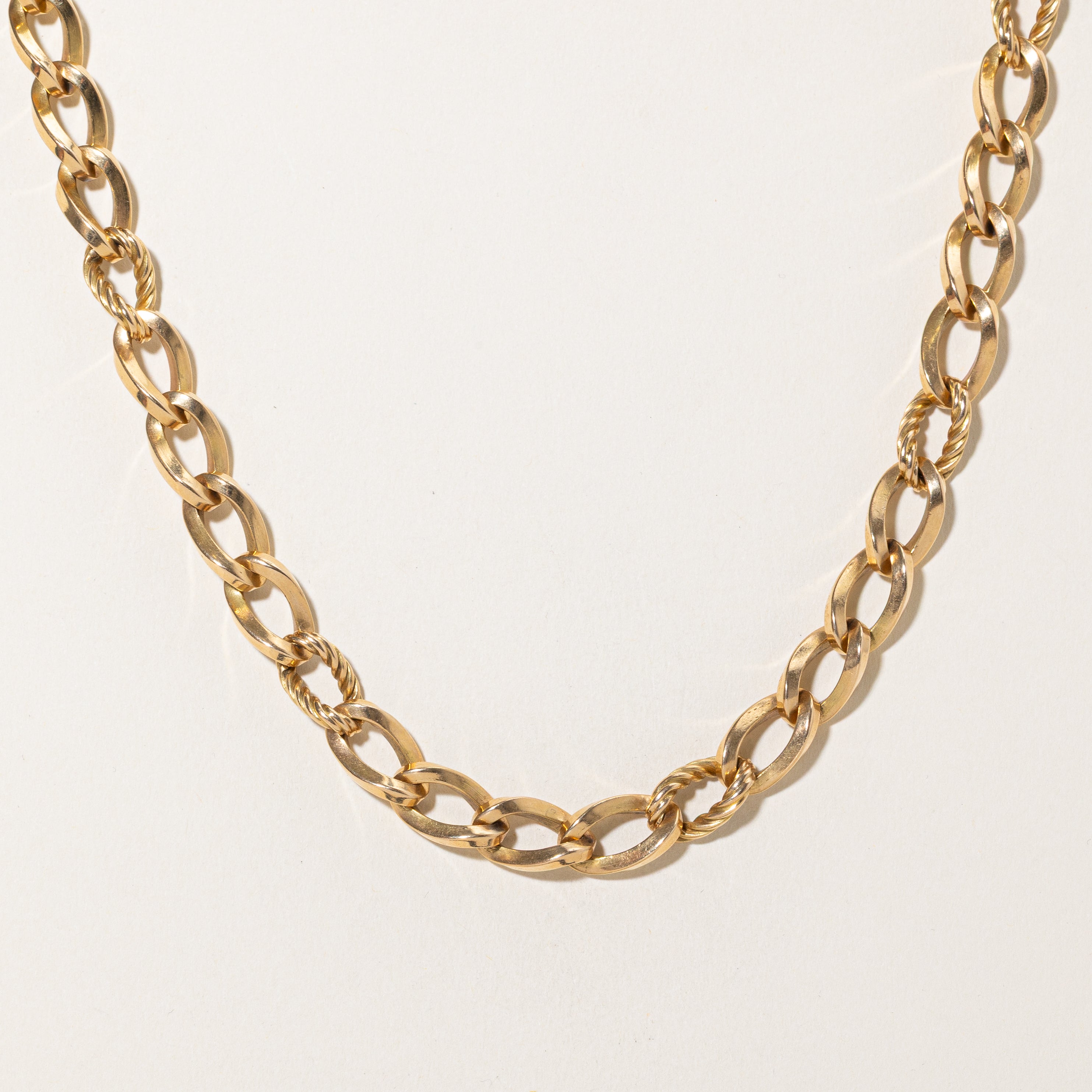 'Boucheron' Textured Curb Link Chunky Chain Necklace | 20" |
