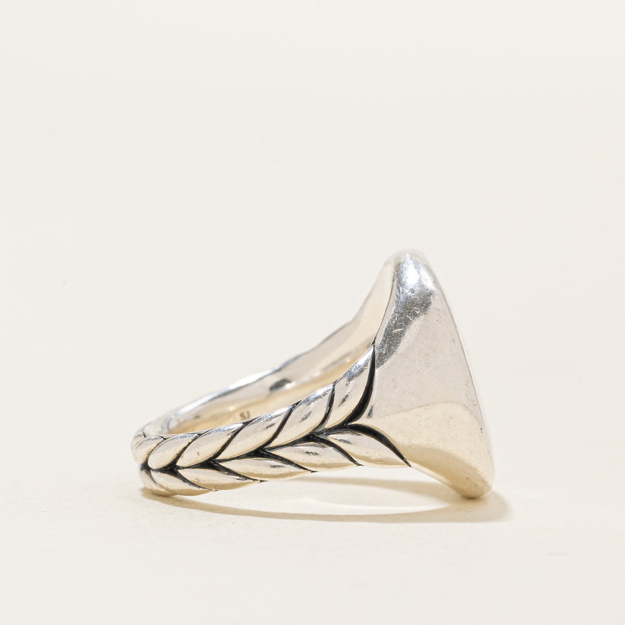 Bague chevalière David Yurman avec initiale « R » en diamant | 0,07 ct | Taille 2,5 |
