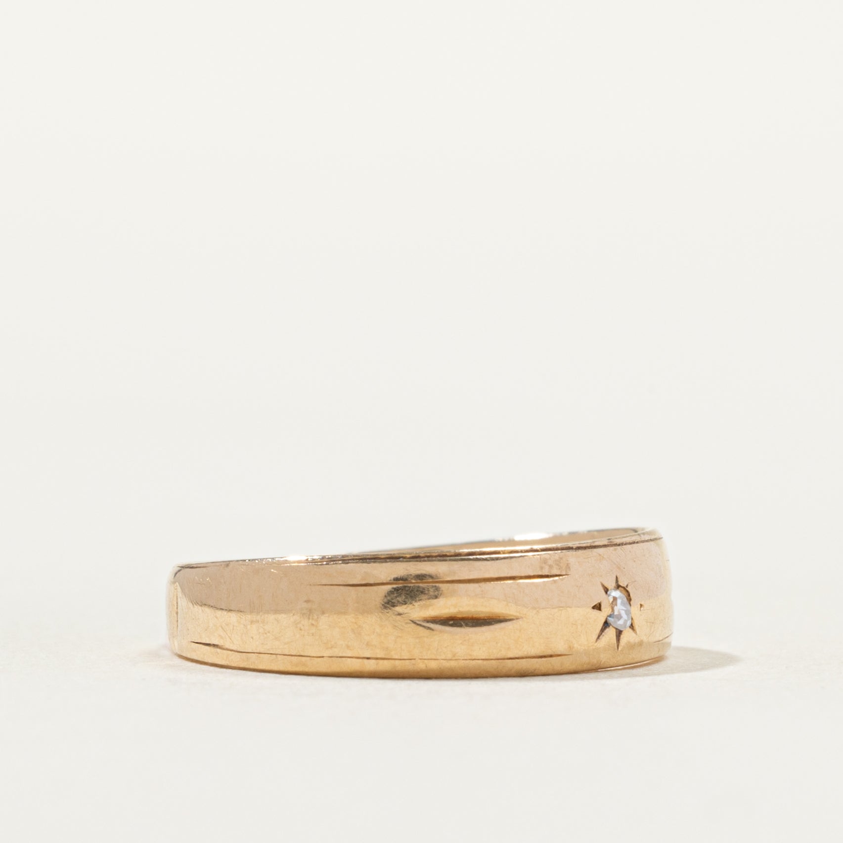 Star Set Diamond Band | SZ 3.75 |