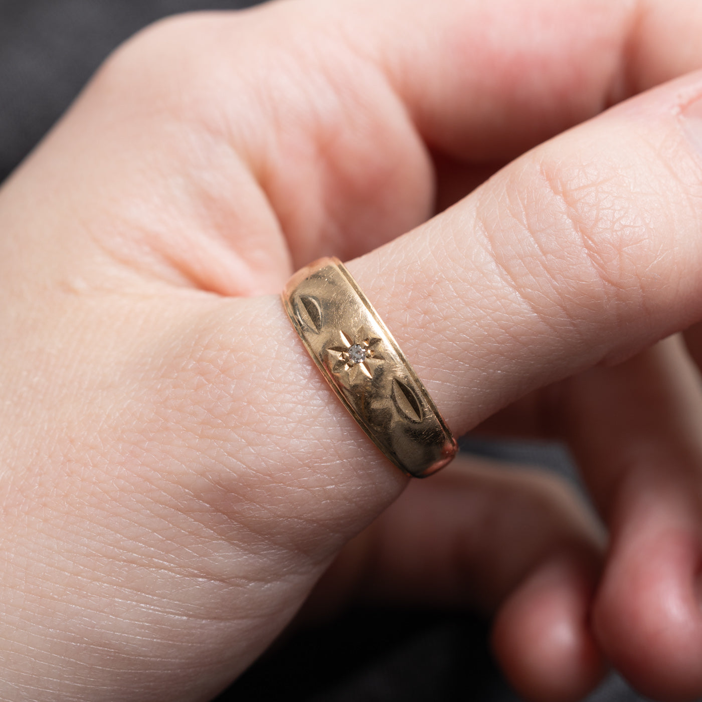 Star Set Diamond Band | SZ 9.25 |