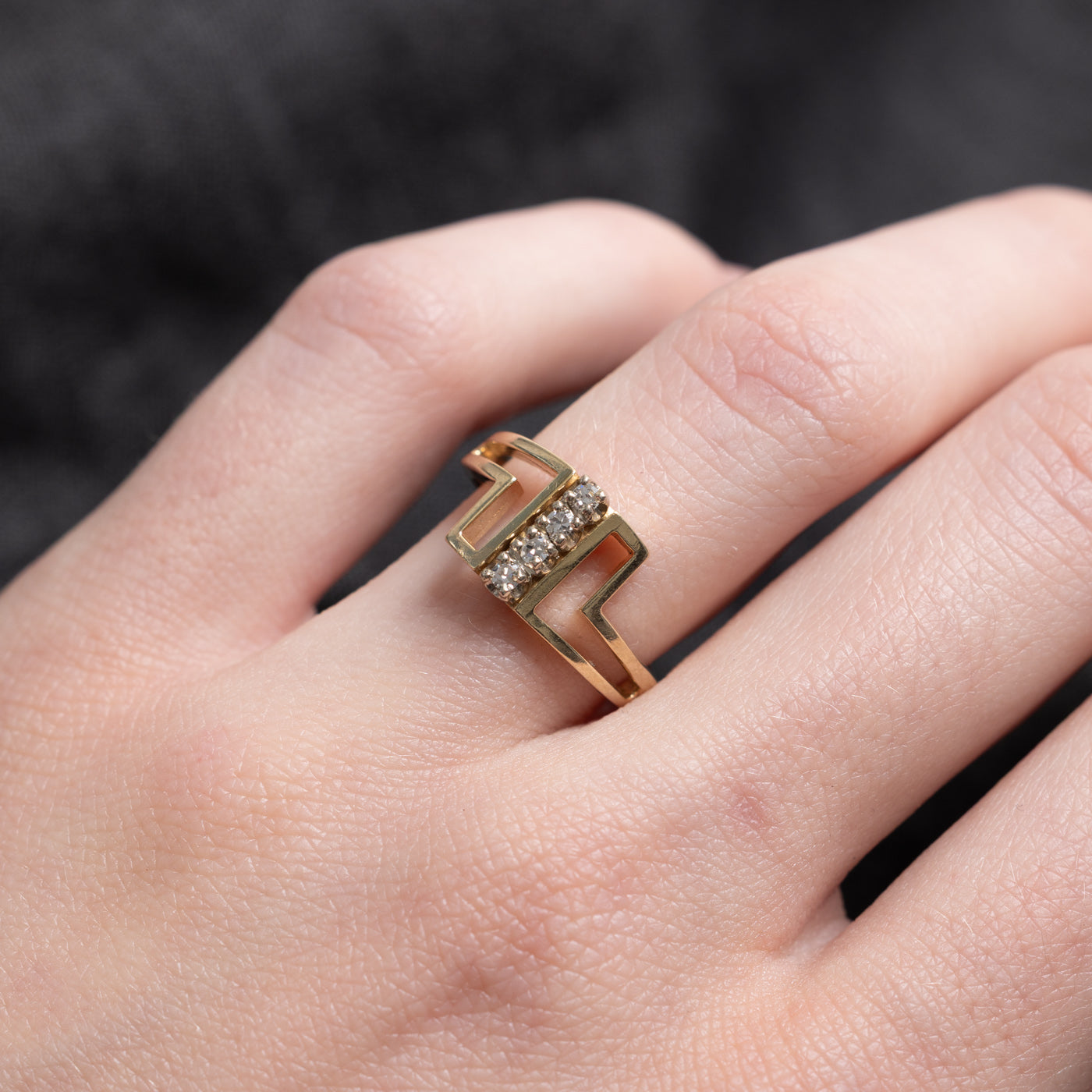 Diamond Column Geometric Ring | SZ 5.5 |