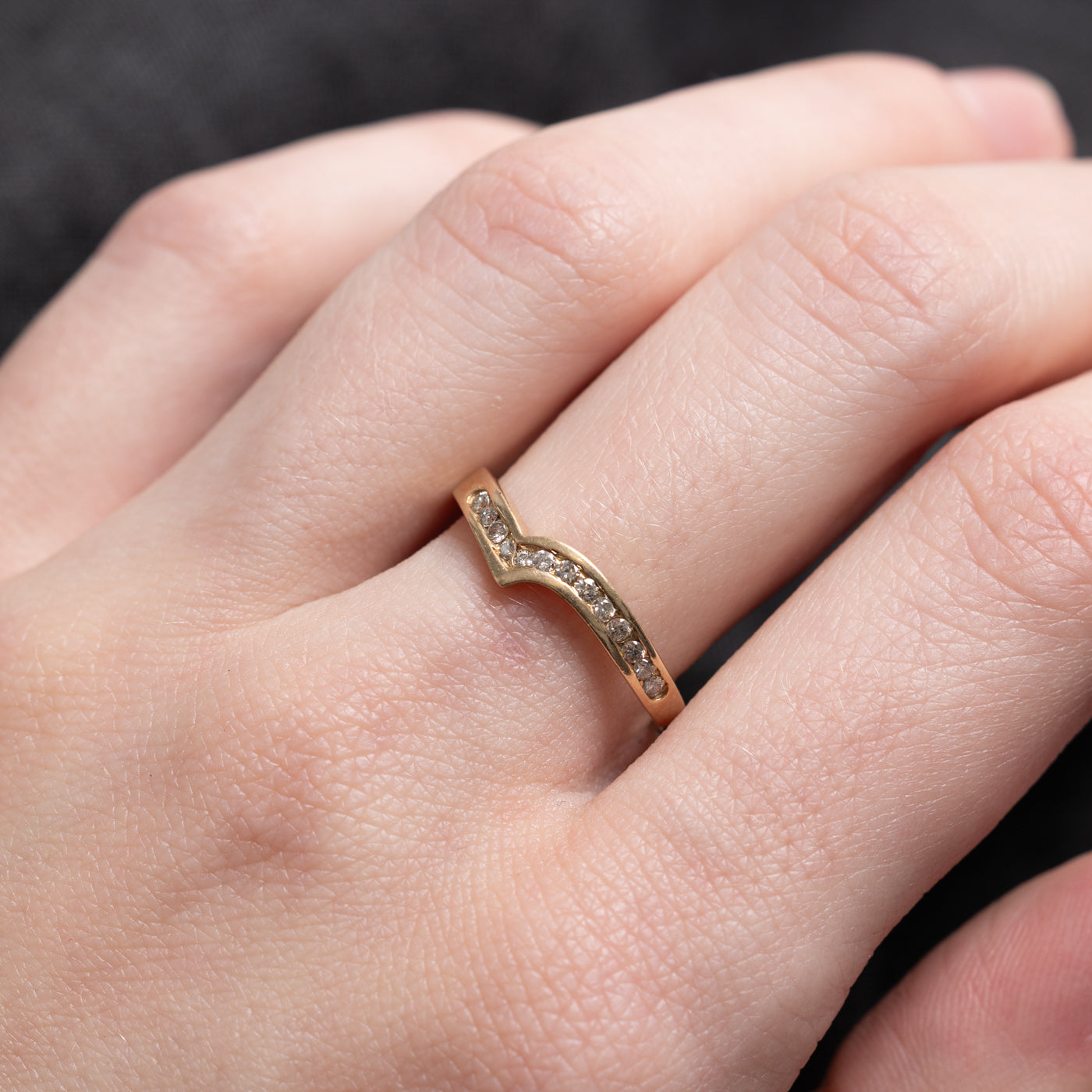 Channel Set Diamond Chevron Ring | SZ 7.5 |