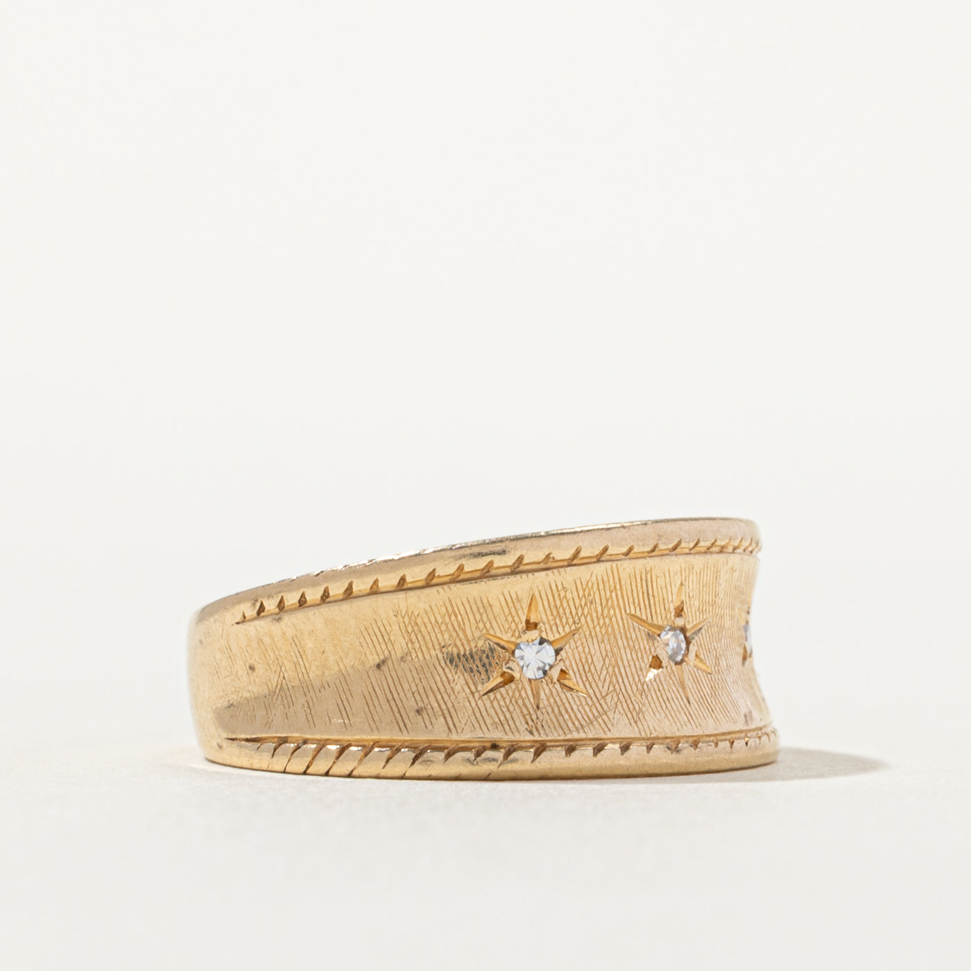 Vintage Canadian 14k Star Set Diamond Band | SZ 6