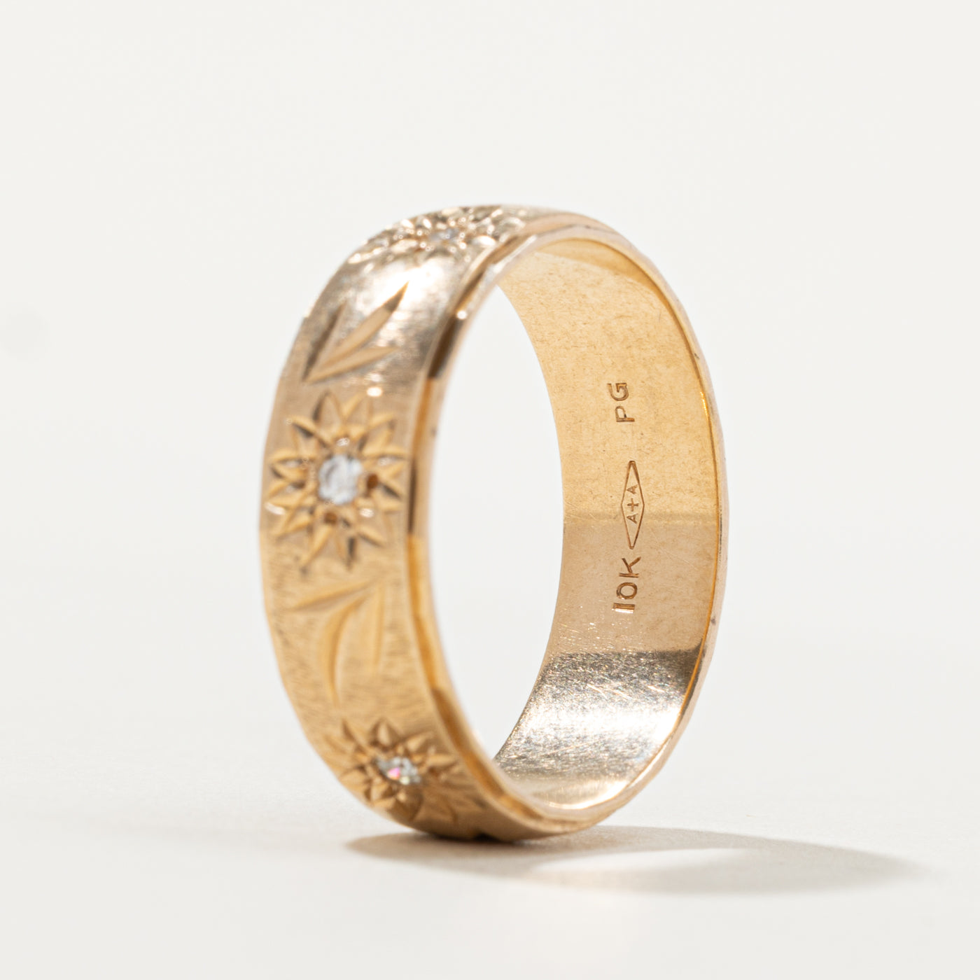 10k Three Stone Star Set Diamond Engraved Band | 7.05mm | SZ 10.25