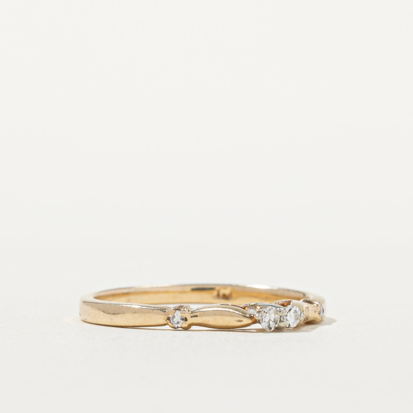 10k Two Stone High Set Diamond Accented Ring | SZ 6.25