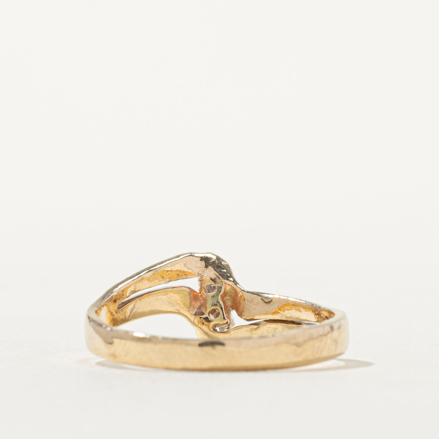 10k Two Stone Diamond Zigzag Ring | SZ 6.25