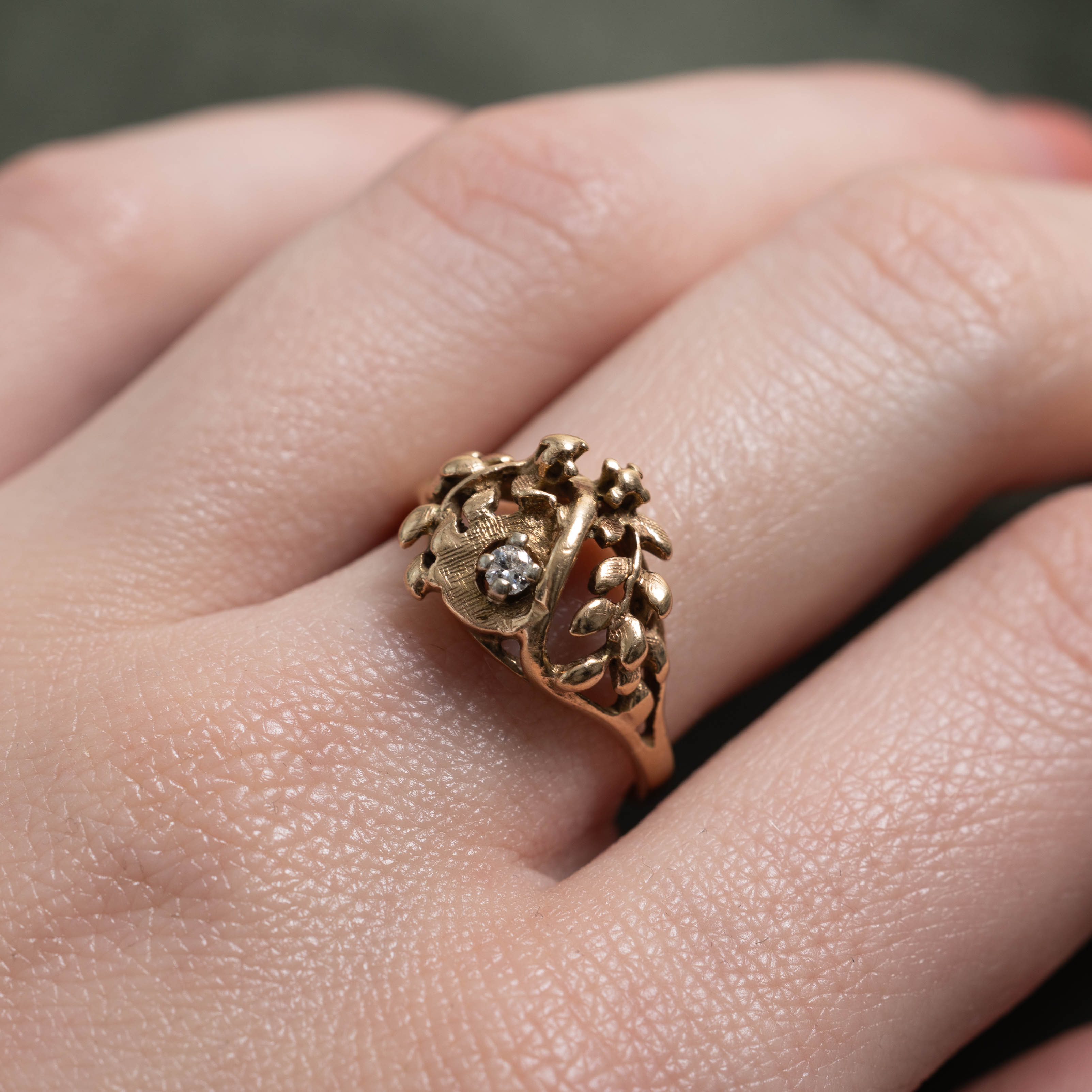 1992 Kiev Diamond Flower Ring | 0.06ctw | SZ 7.5