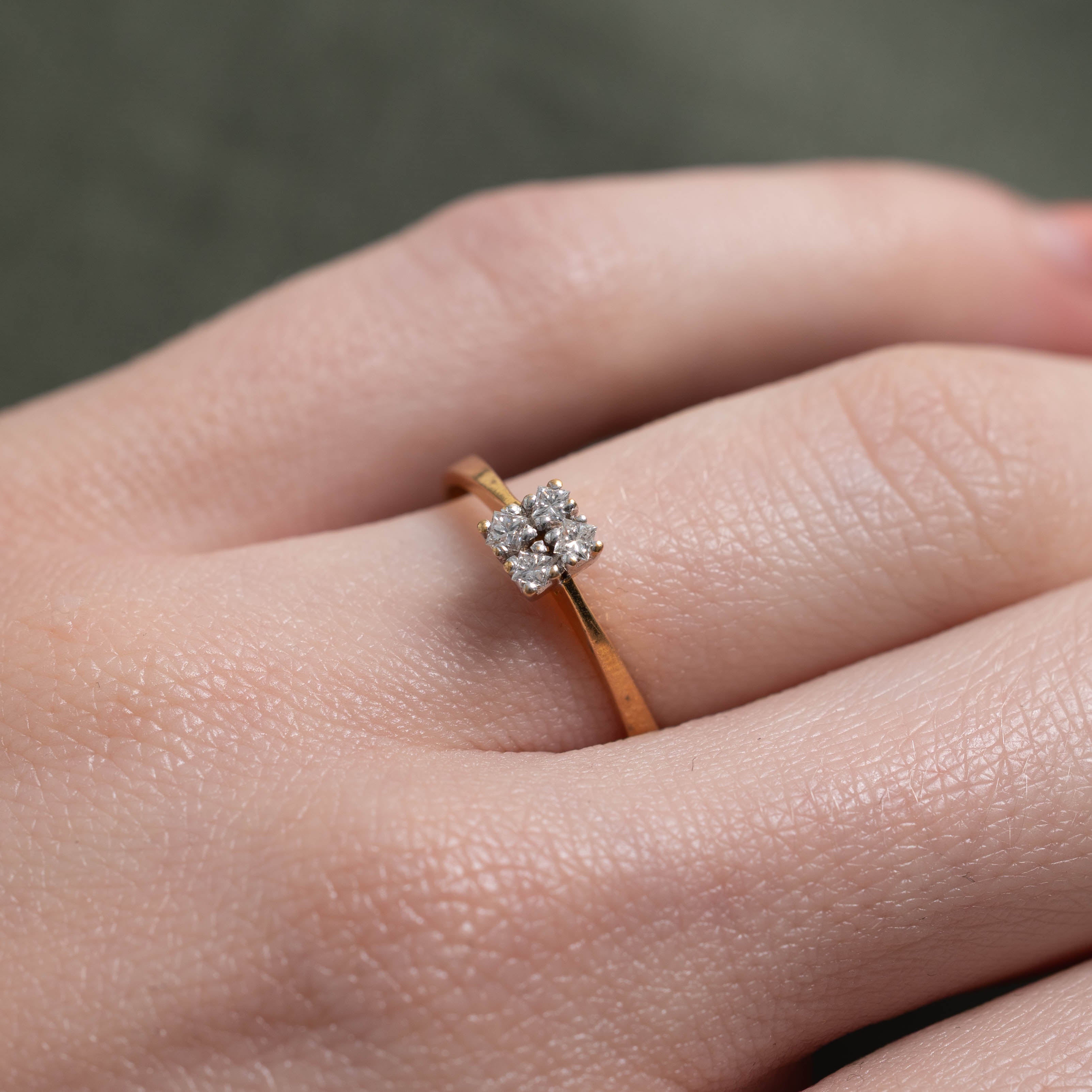 22k Princess Cut Diamond Square Cluster Ring | SZ 5.75