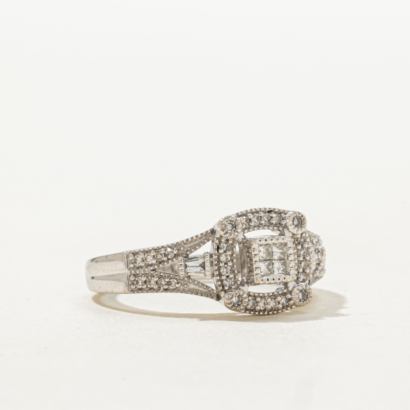 Bague sertie de diamants et ornée de millegrain | Taille 6,5