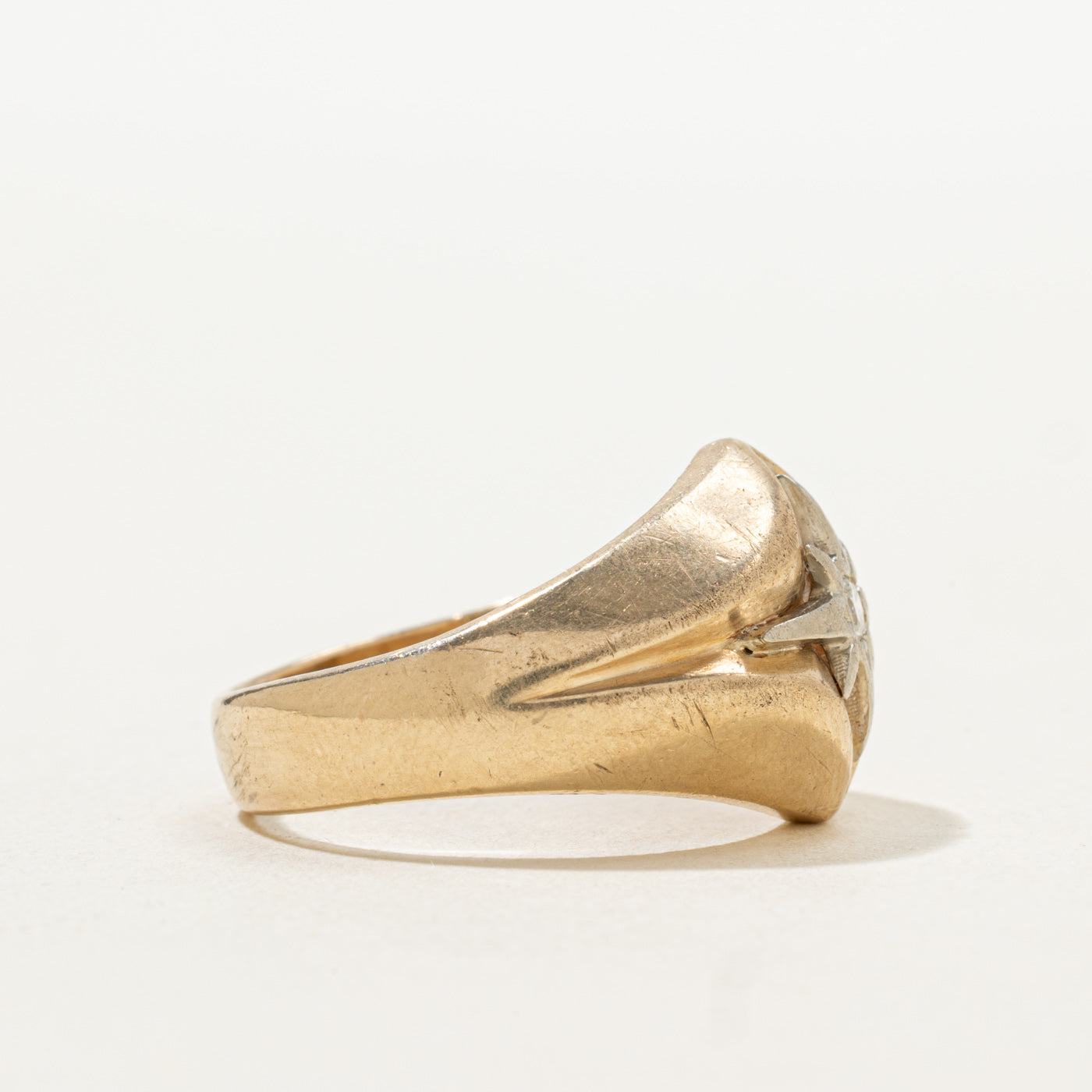 Diamond Star Grooved Dome Ring | SZ 9.0