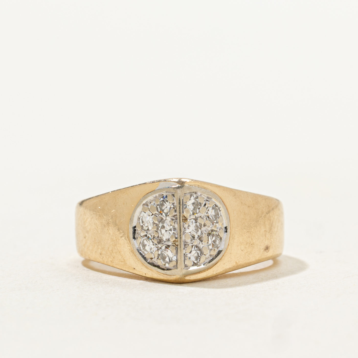 Illusion Set Diamond Pointed Ring | SZ 2.25