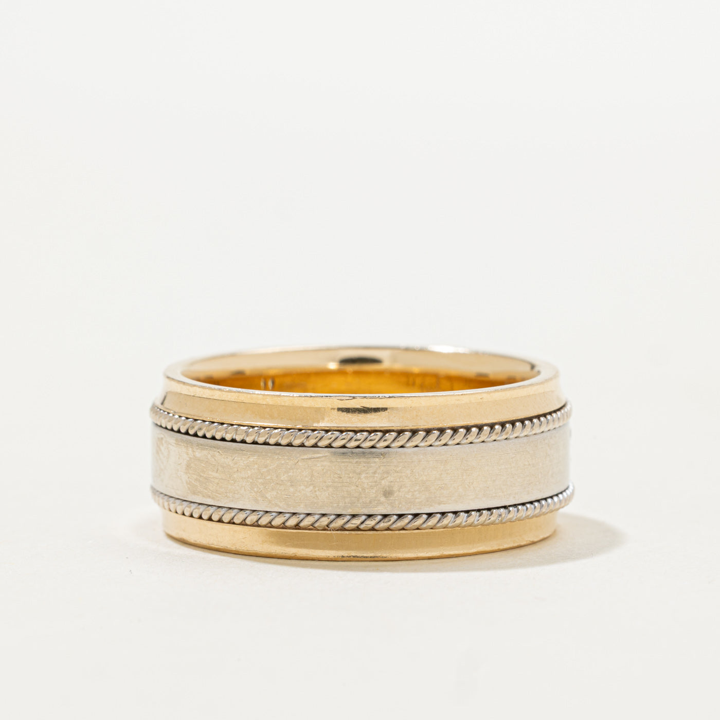 Bague bicolore avec accent de diamant | Taille 11.0