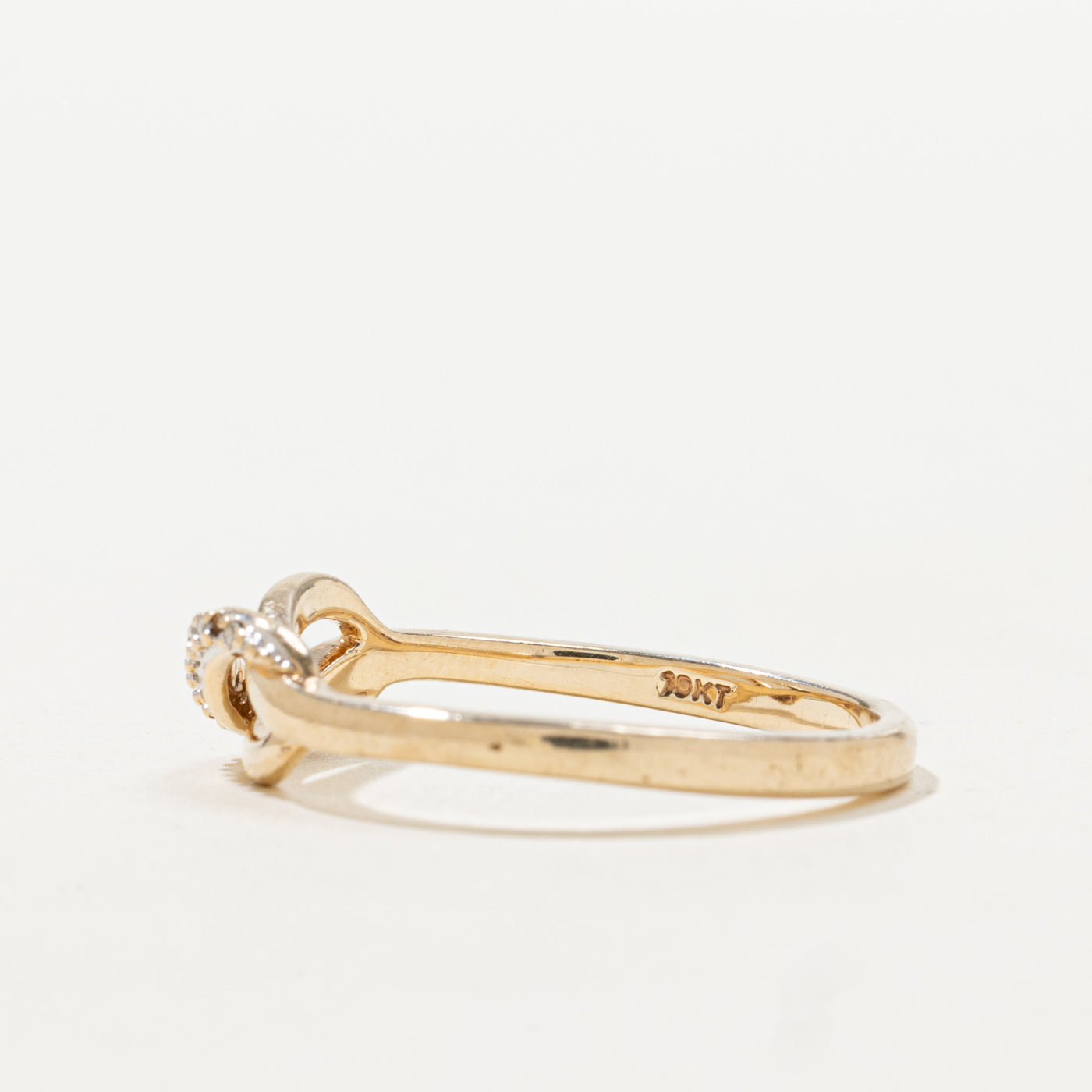 Bague en or torsadée avec diamants | Taille 7,5