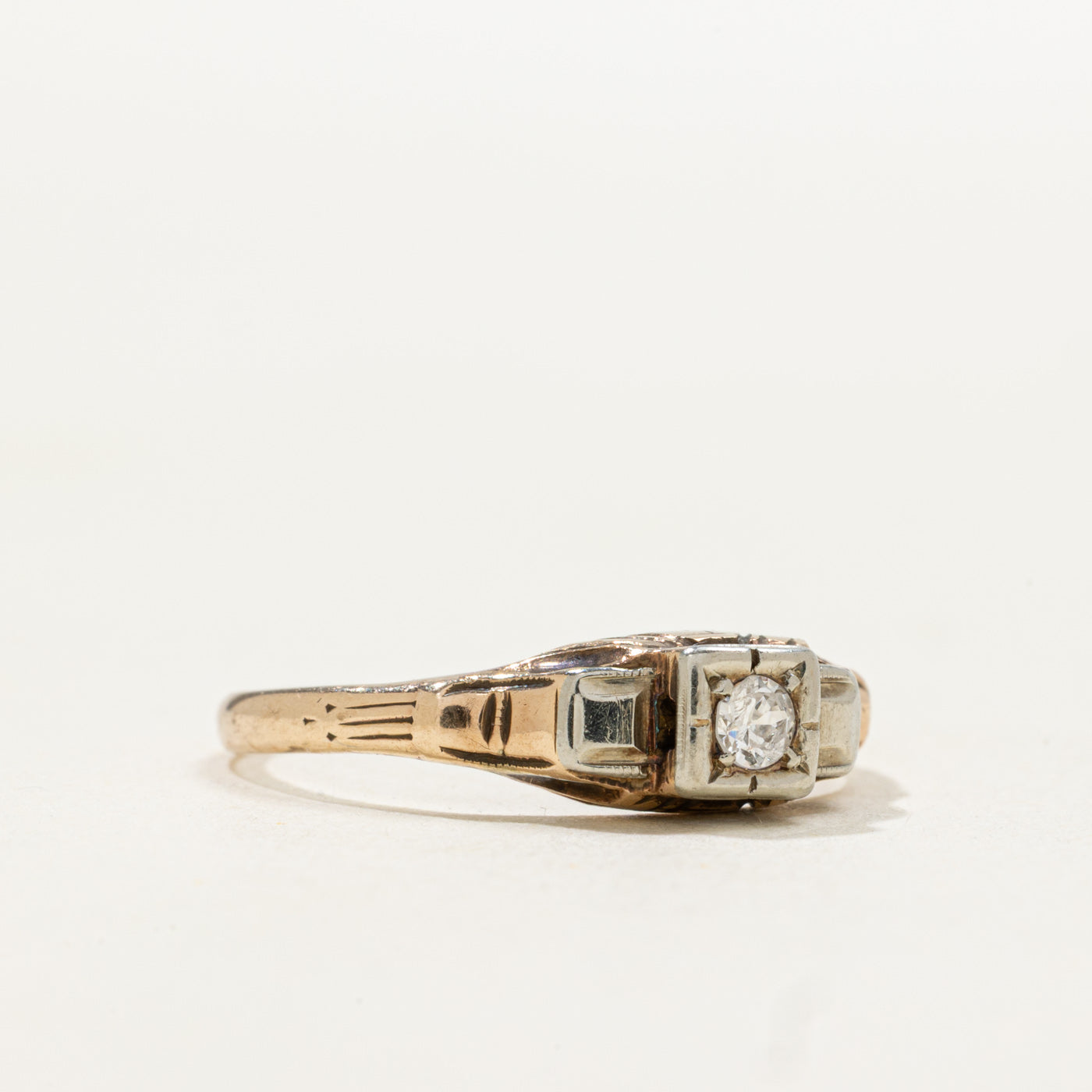 Bague sertie de diamants illusion Art Déco à l'époque de sa création | Taille 4,75