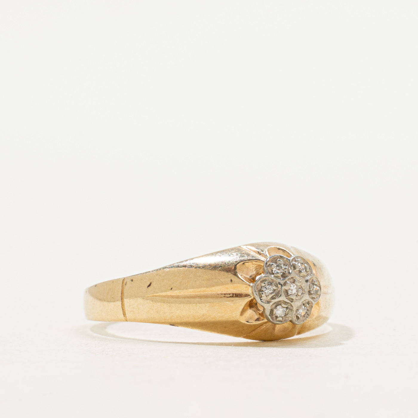 Bague dôme à motif floral en diamant | Taille 12.0
