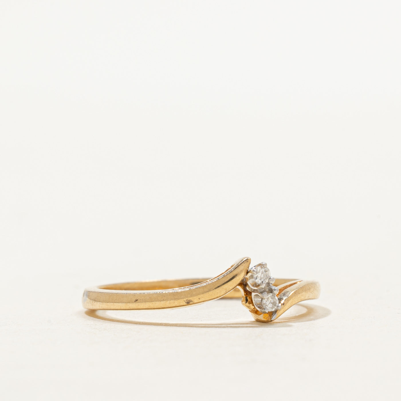 Bague canadienne à deux diamants avec sertissage croisé | Taille 6,25