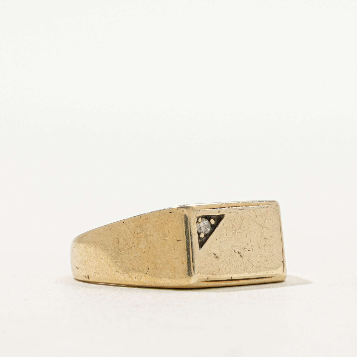 Bague chevalière rectangulaire à coin diamant | Taille 7.0