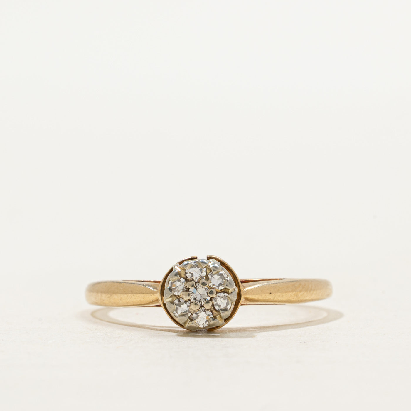Diamond Circle Cluster Ring | SZ 7.5