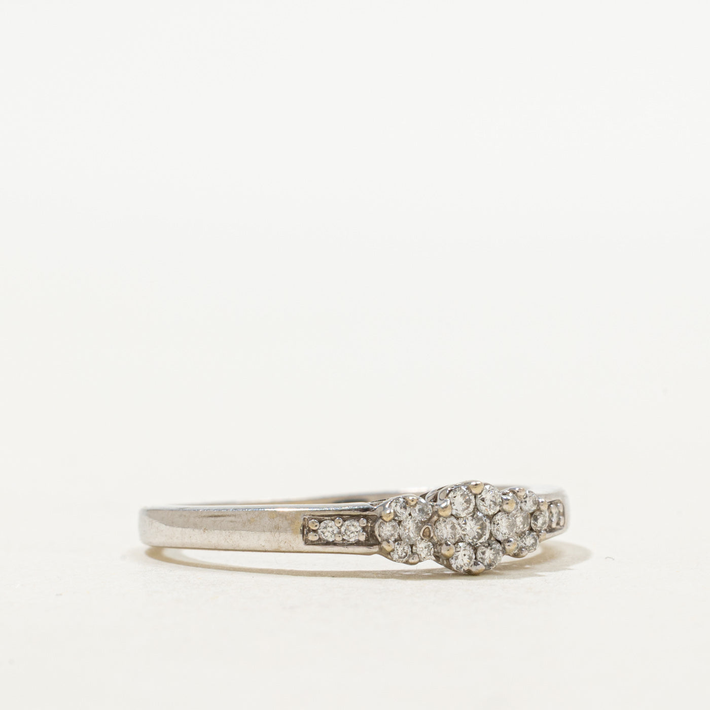 Bague sertie de diamants en grappe | Taille 8,25