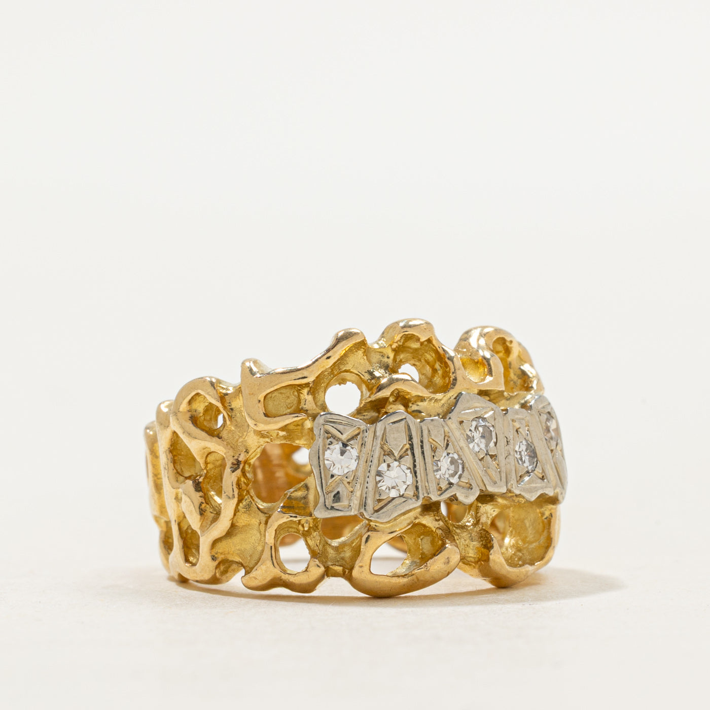 Bague ajourée texturée en or bicolore 18 carats et diamants | Taille 4,75