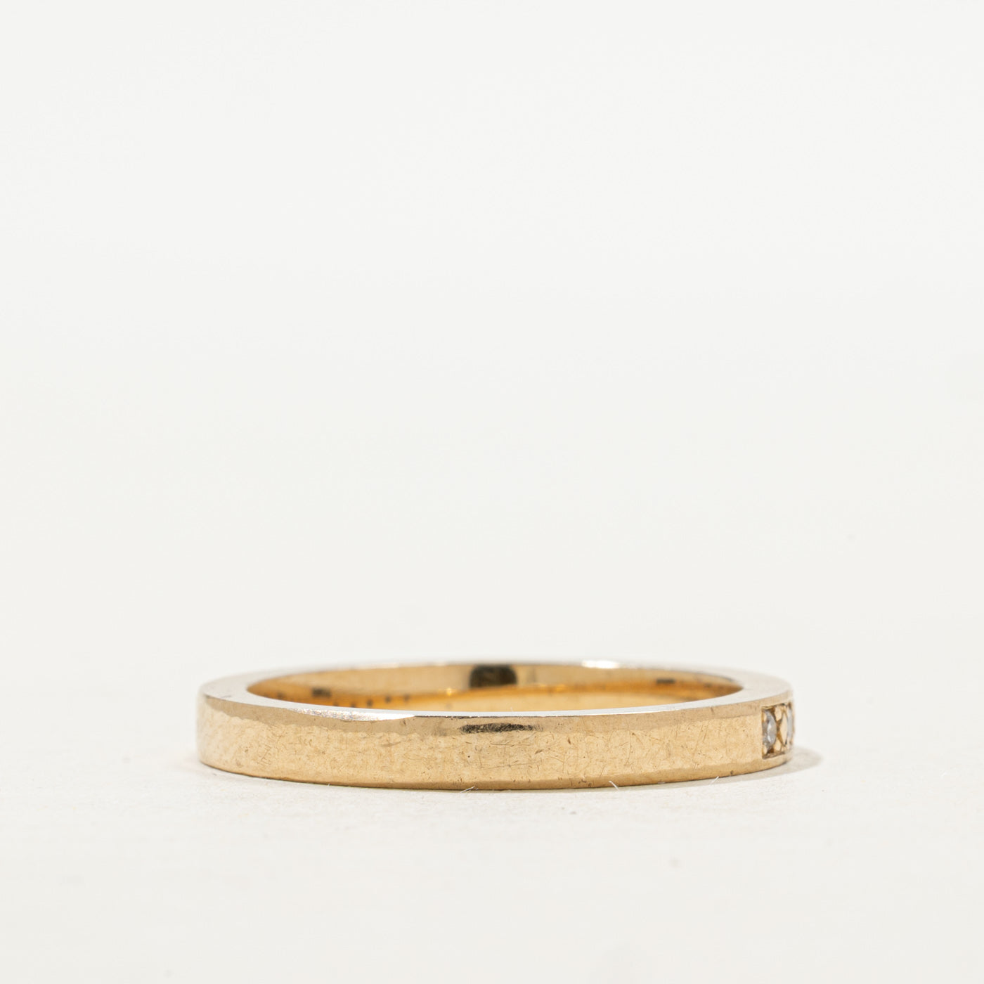 10k Five Stone Diamond Textured Band | 2.60mm | SZ 8.5