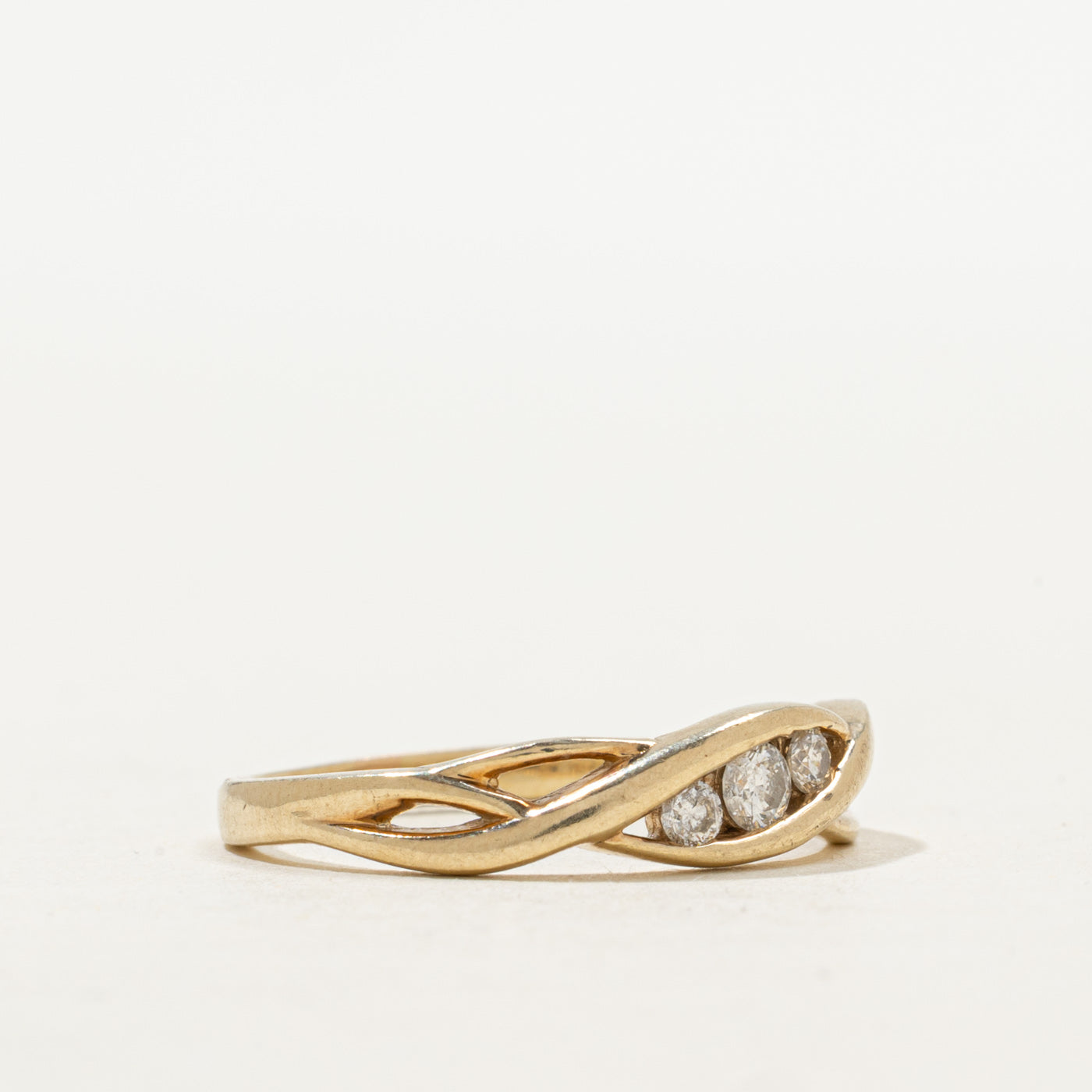 Three Stone Diamond Crossover Ring | SZ 7.5