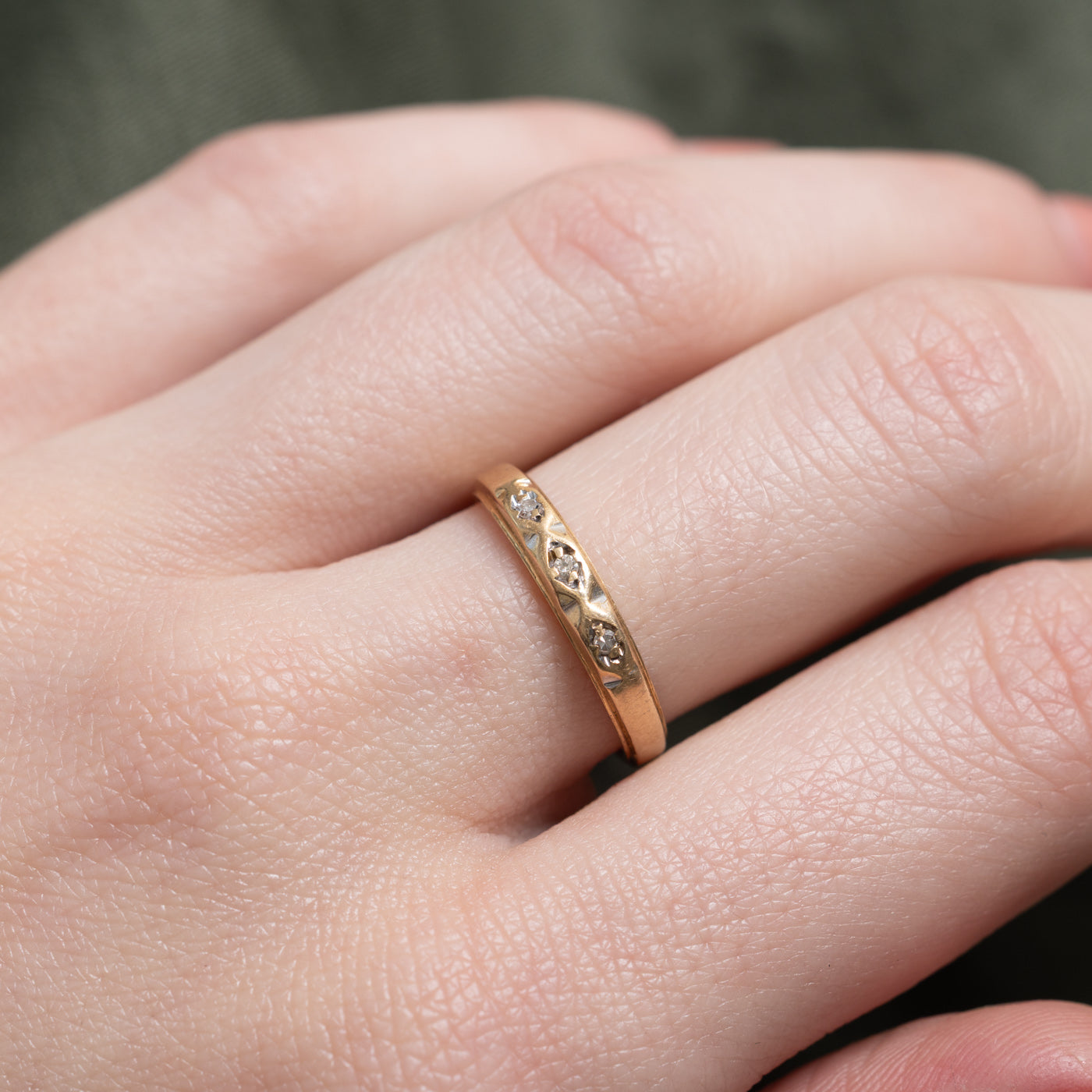 Bague texturée à trois diamants | Taille 6.0
