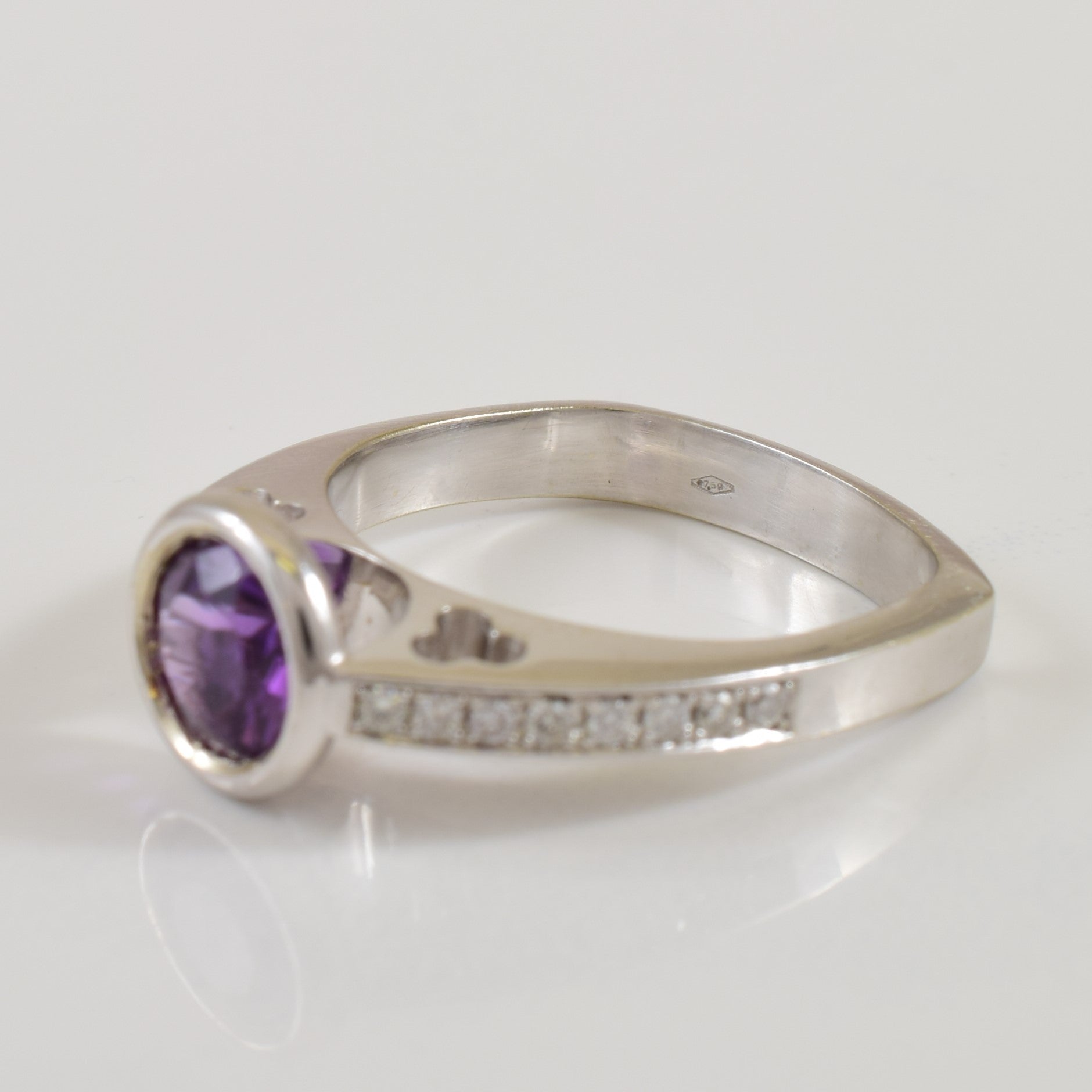 Synthetic Purple Sapphire & Diamond Ring | 1.20ct, 0.16ctw | SZ 6.5 |