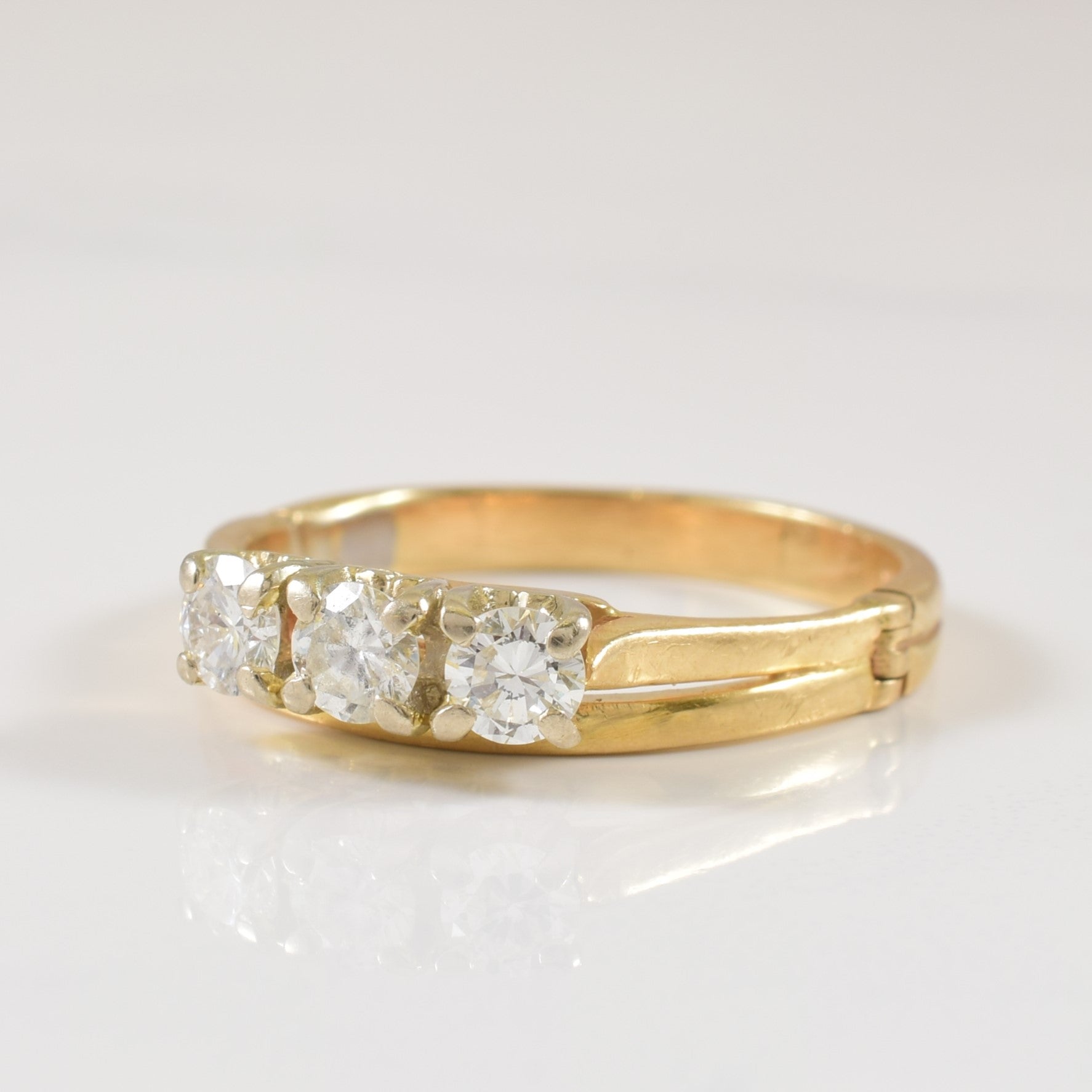Diamond Hinge Ring | 0.50ctw | SZ 8 |