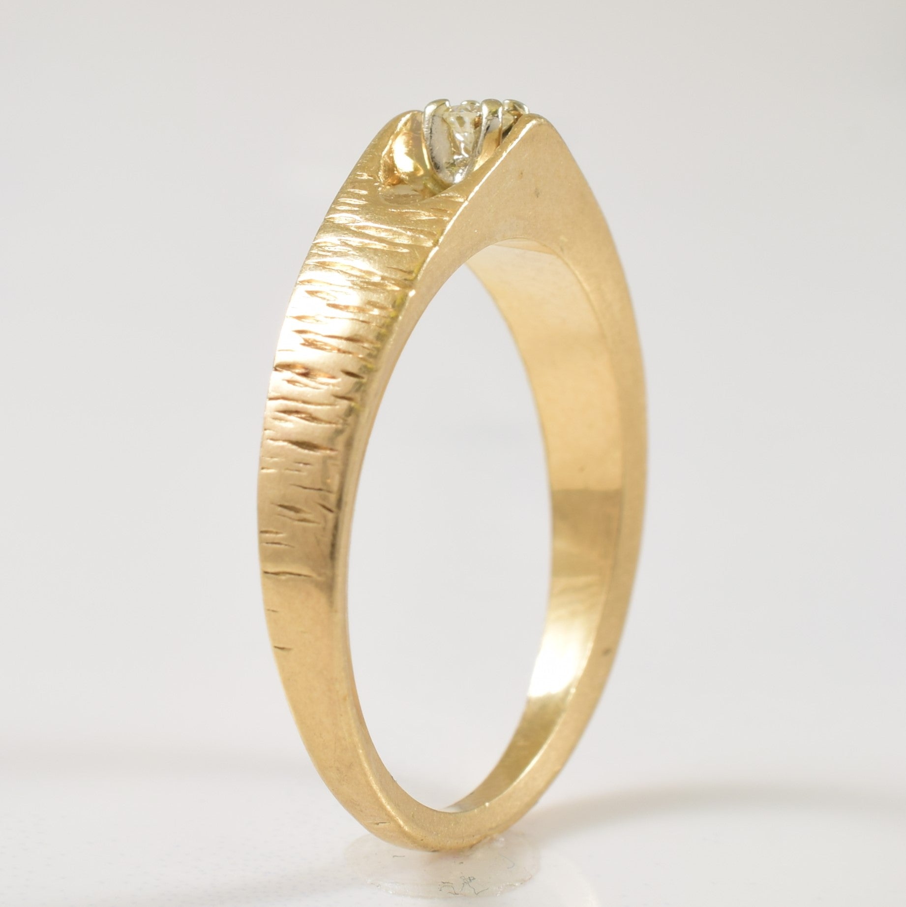 Solitaire Diamond Ring | 0.04ct | SZ 7 |