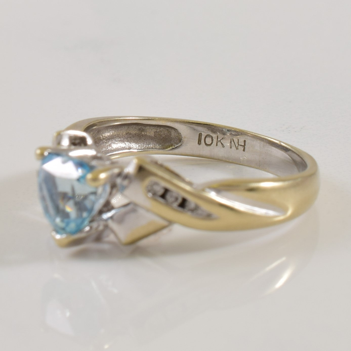 Topaz & Diamond Ring | 1.00ct, 0.04ctw | SZ 6.5 |