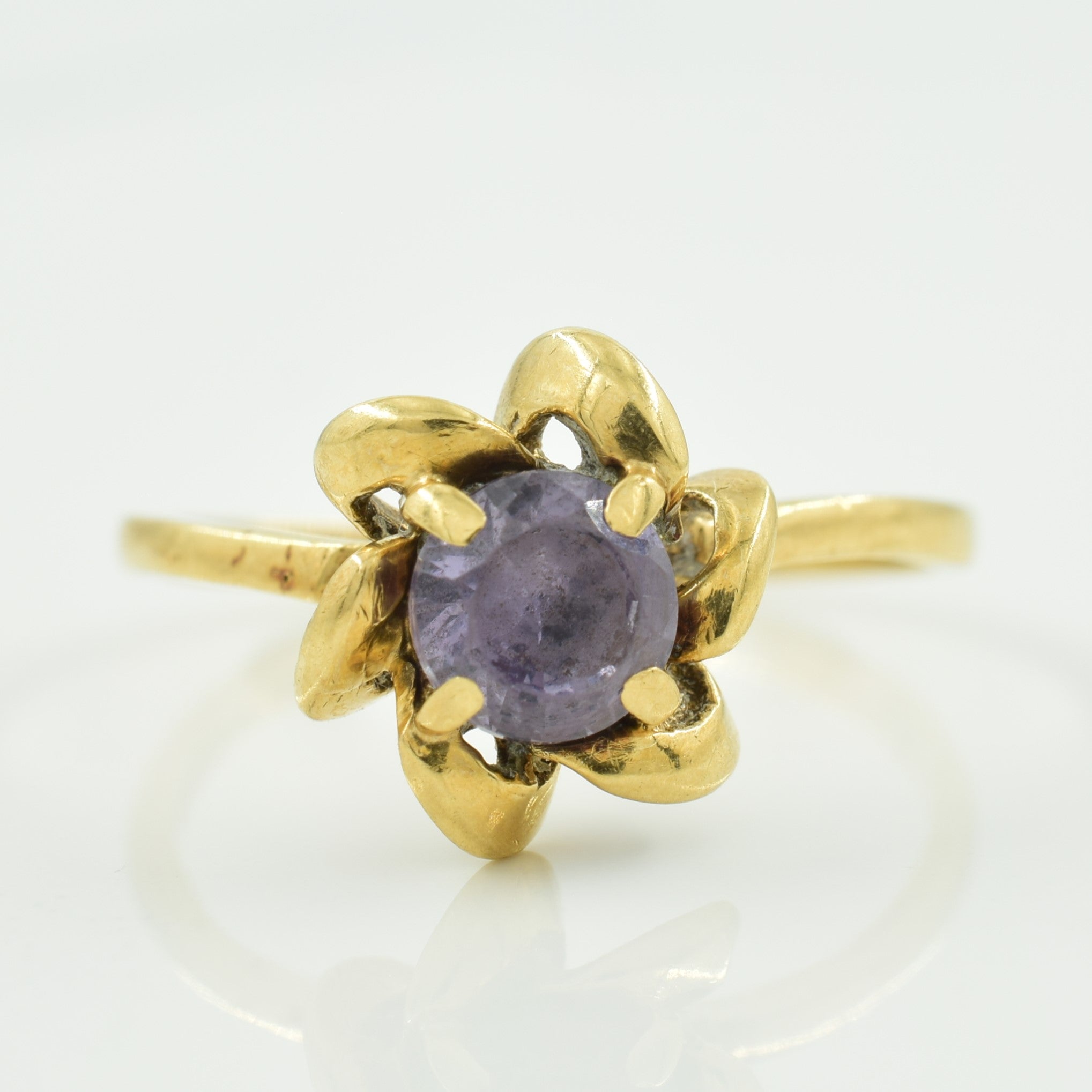 Bague en saphir synthétique à changement de couleur | 0,60 ct | Taille 6,25 |