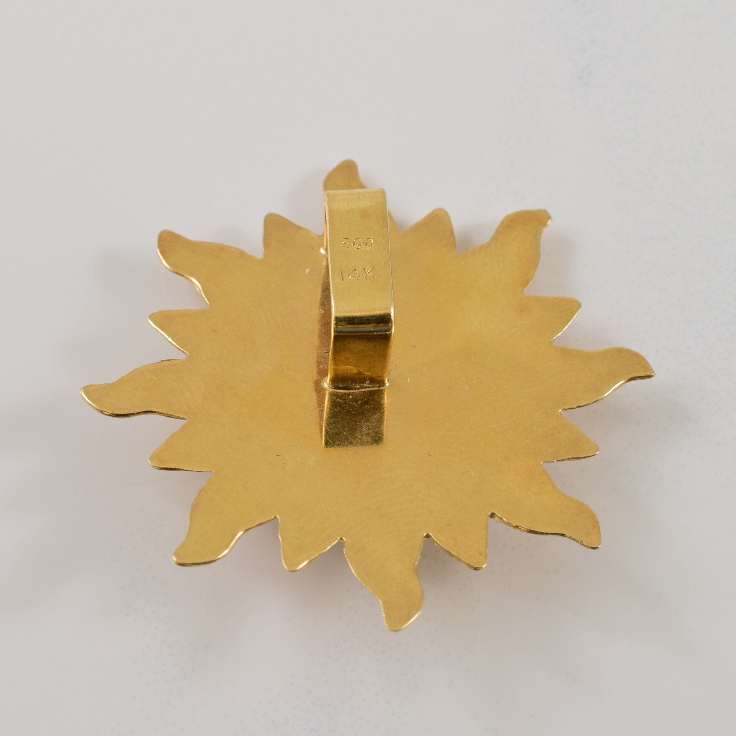 14k Yellow Gold Sun Pendant |