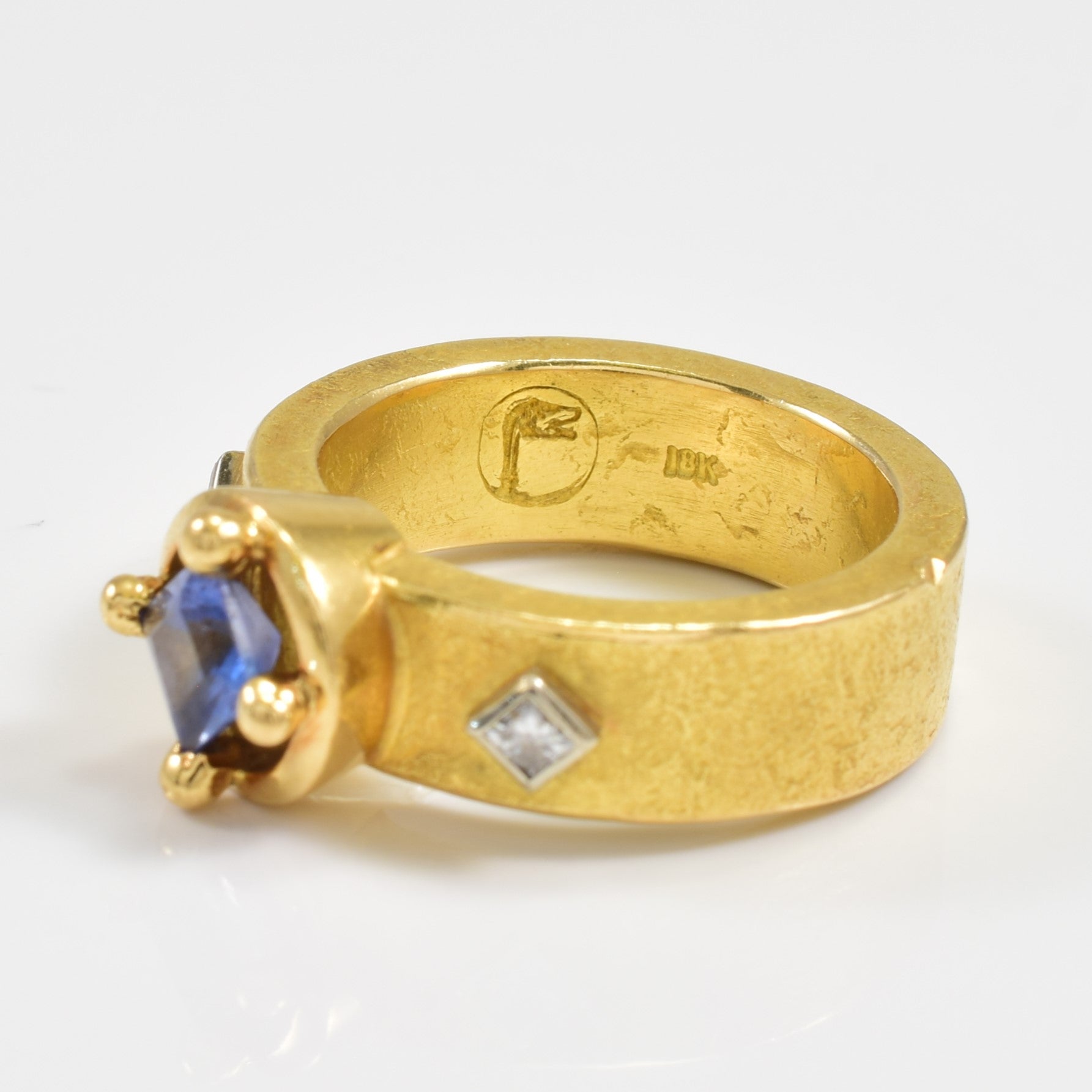 Blue Sapphire & Diamond Ring | 0.60ct, 0.10ctw | SZ 6 |