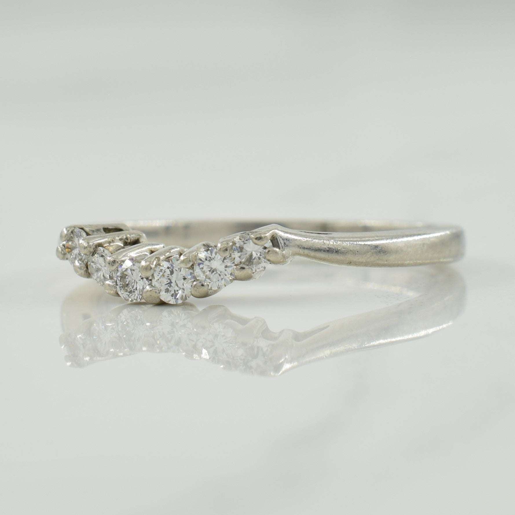 Platinum Diamond Basket Ring | 0.14ctw | SZ 4.25 |