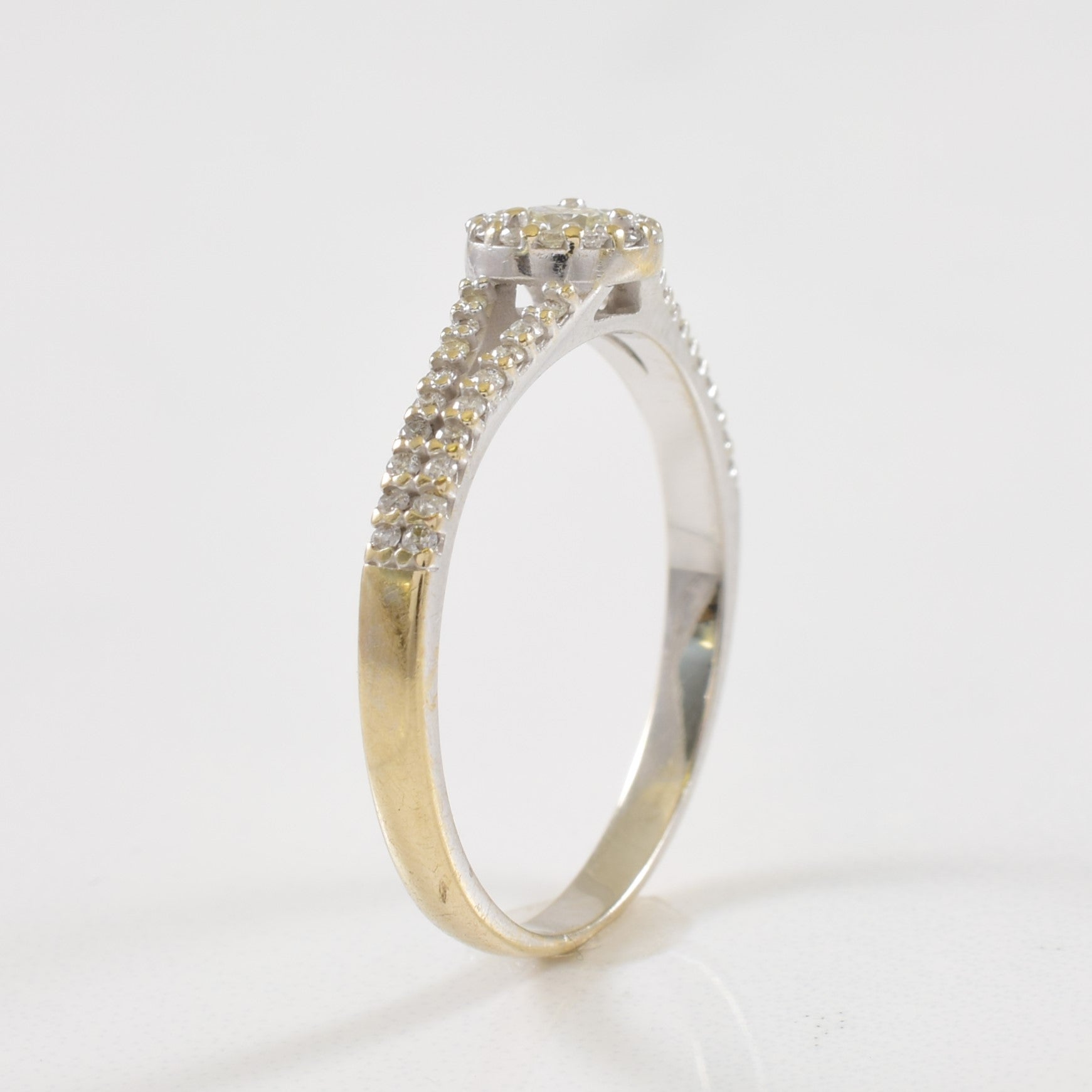 Diamond Halo Ring | 0.39ctw | SZ 6.75 |